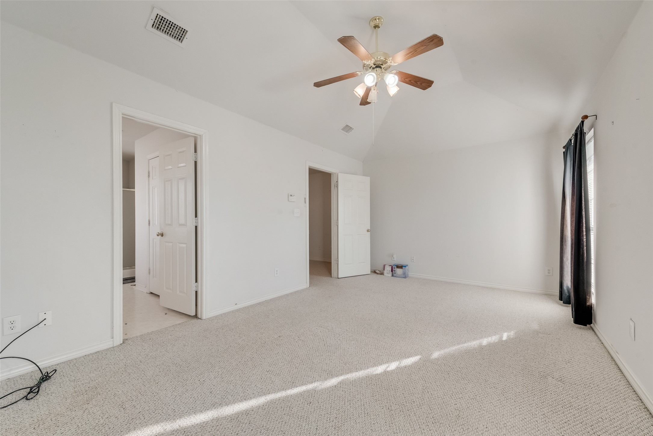 232 W Willow Creek Drive Glenn Heights TX 75154