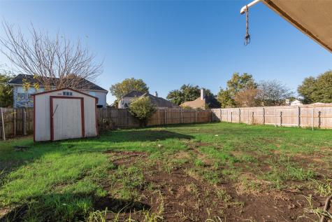 232 W Willow Creek Drive Glenn Heights TX 75154