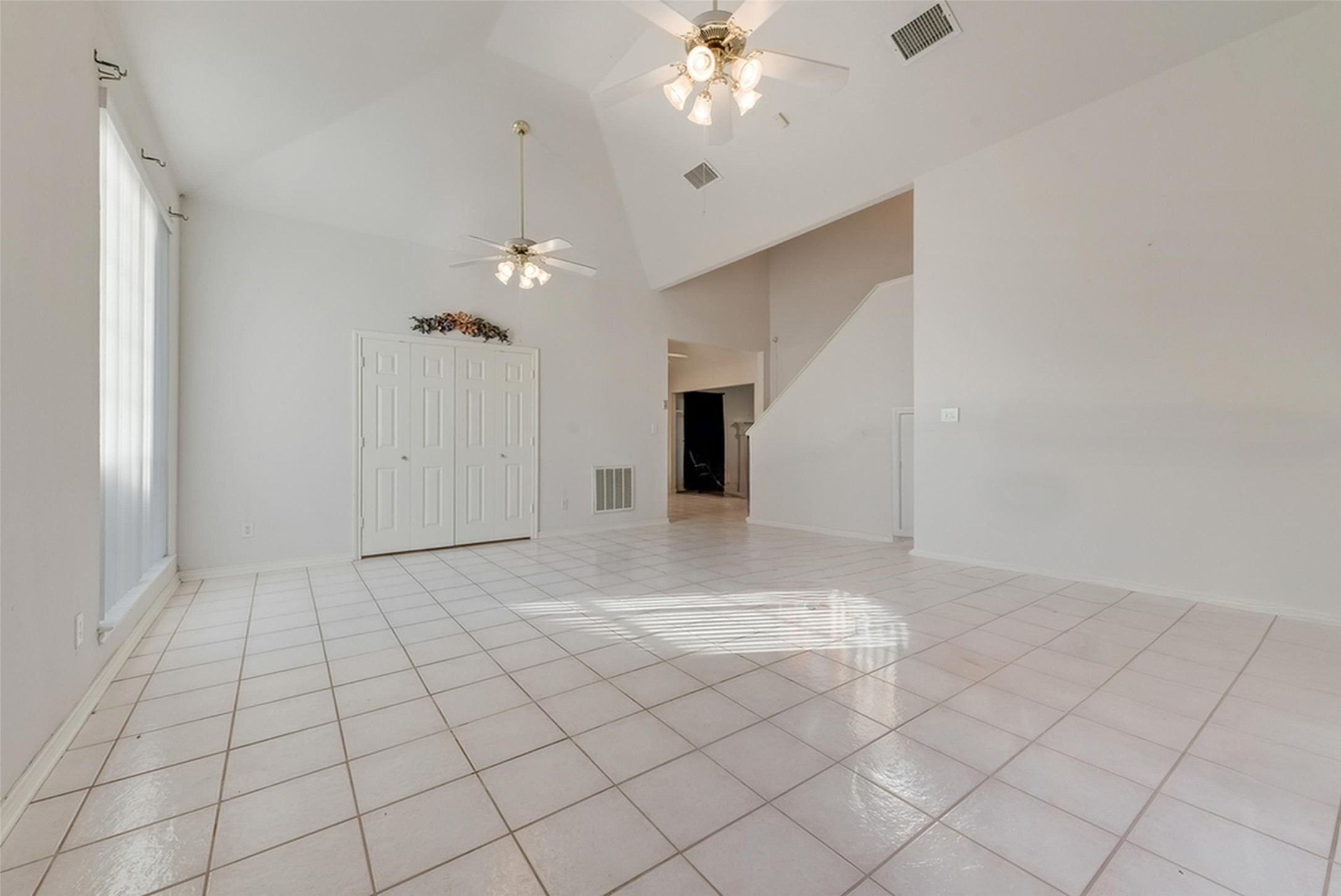 232 W Willow Creek Drive Glenn Heights TX 75154