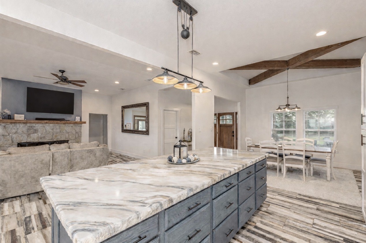 4886 County Road 1037 Celeste TX 75423