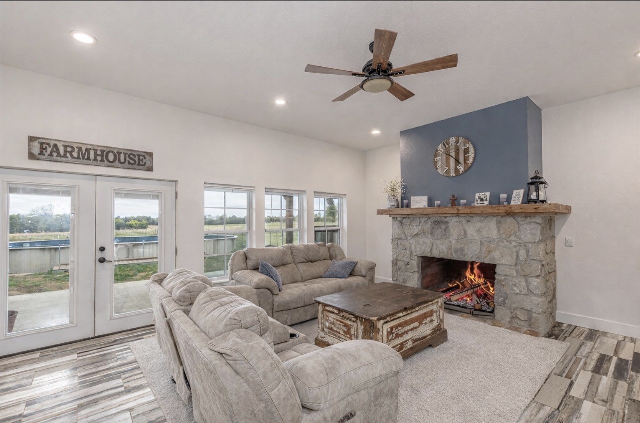 4886 County Road 1037 Celeste TX 75423