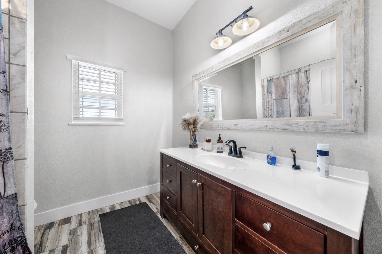 4886 County Road 1037 Celeste TX 75423