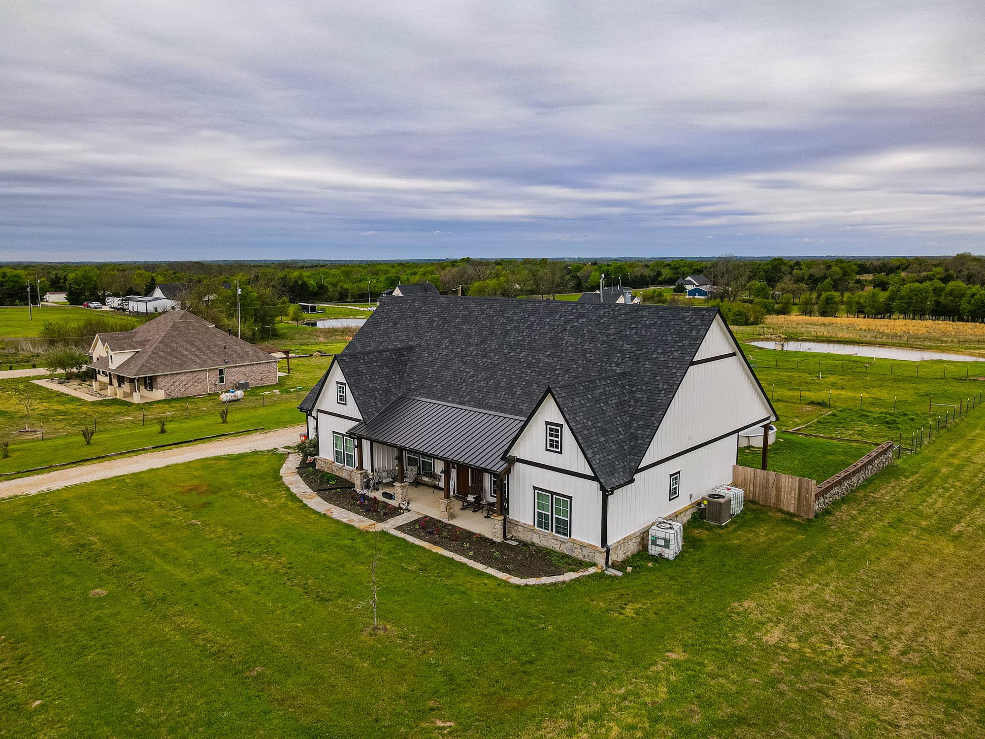 4886 County Road 1037 Celeste TX 75423