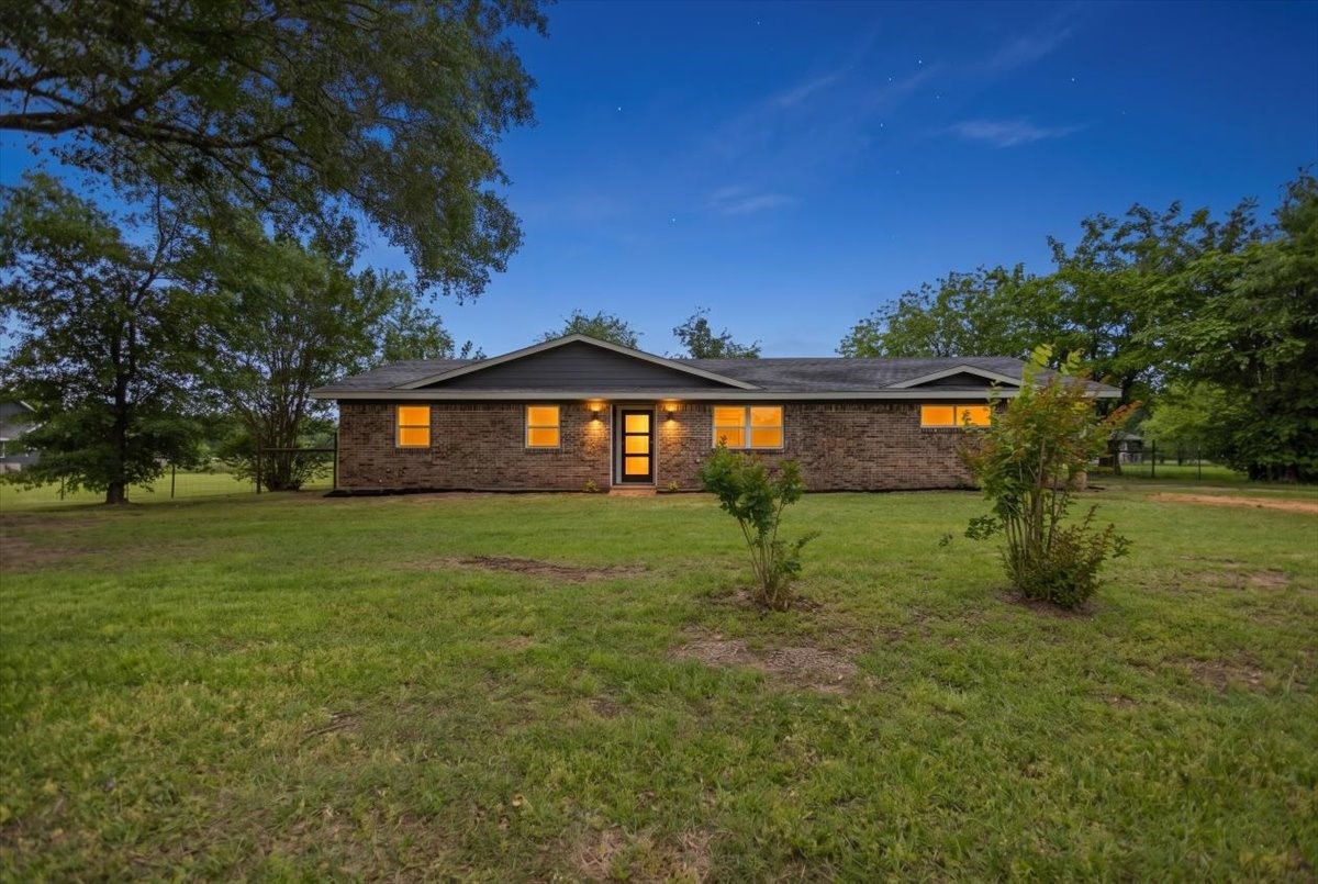 3901 Fm 1395 Wills Point TX 75169