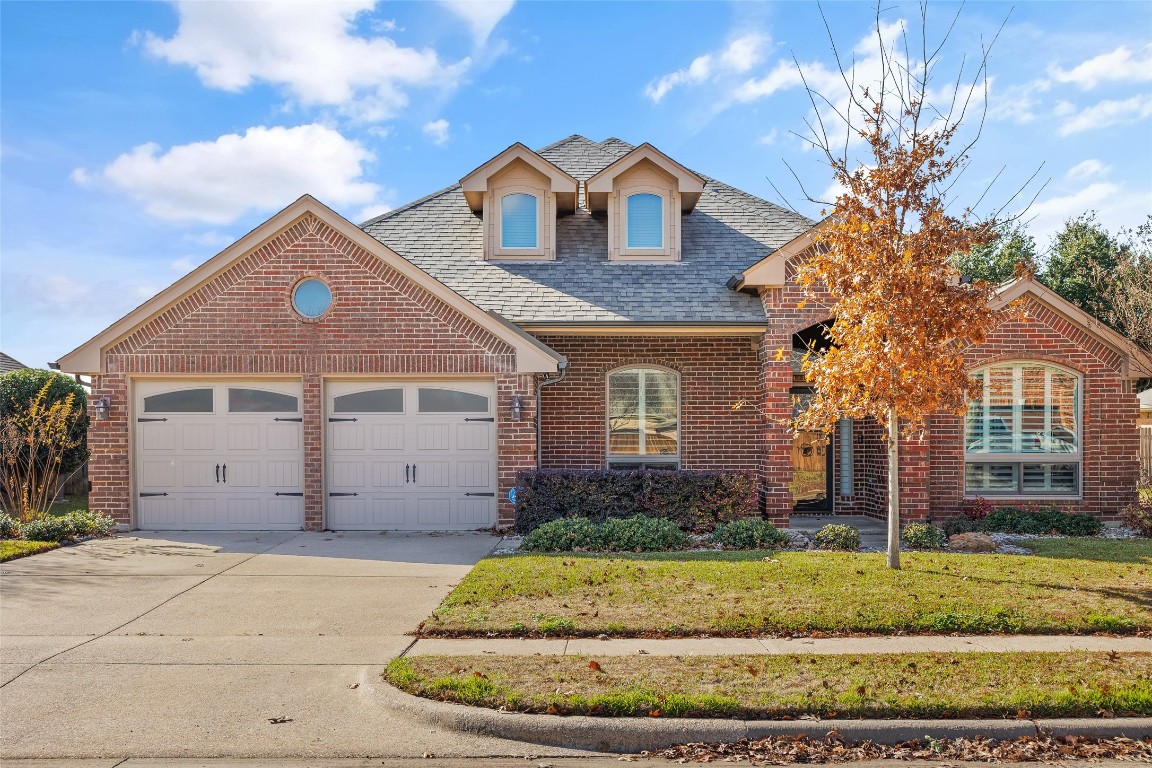 329 Carriage Lane Saginaw TX 76179