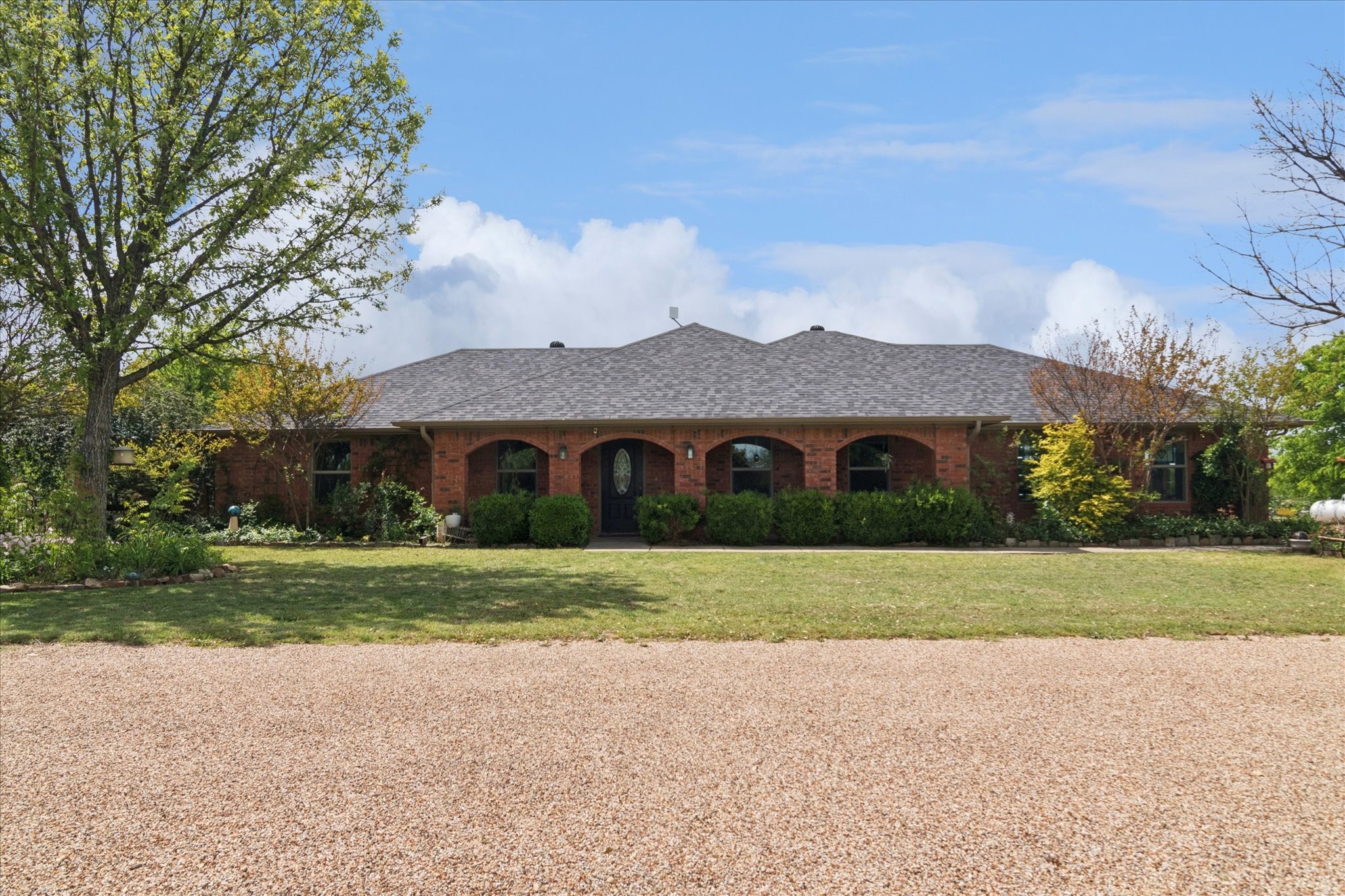 8463 Crestview Road Sanger TX 76266