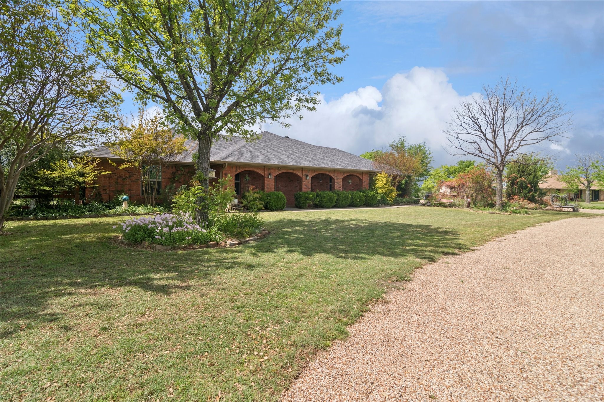 8463 Crestview Road Sanger TX 76266