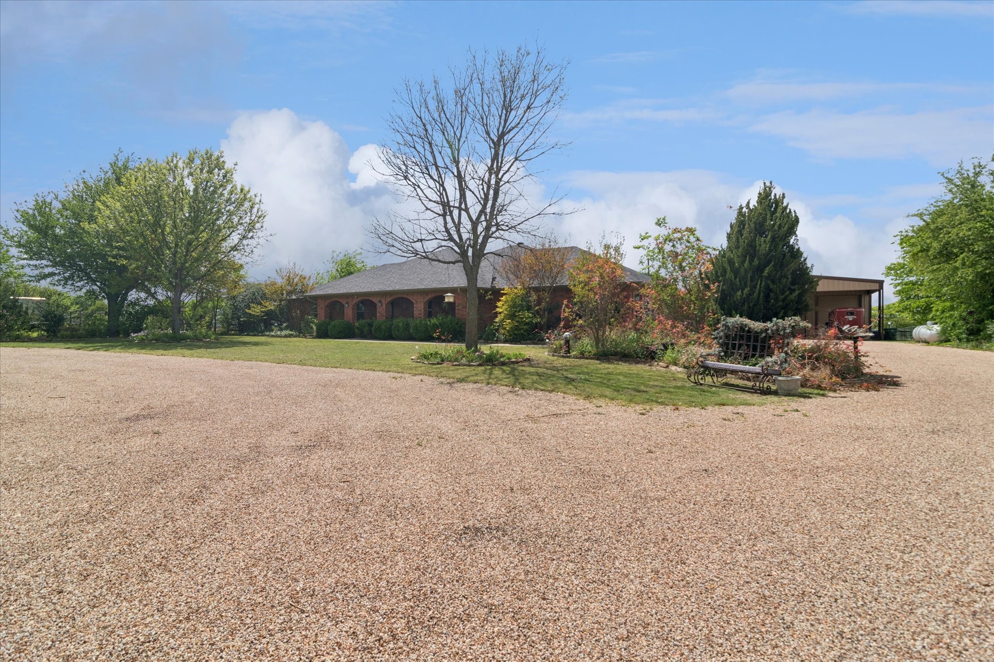 8463 Crestview Road Sanger TX 76266