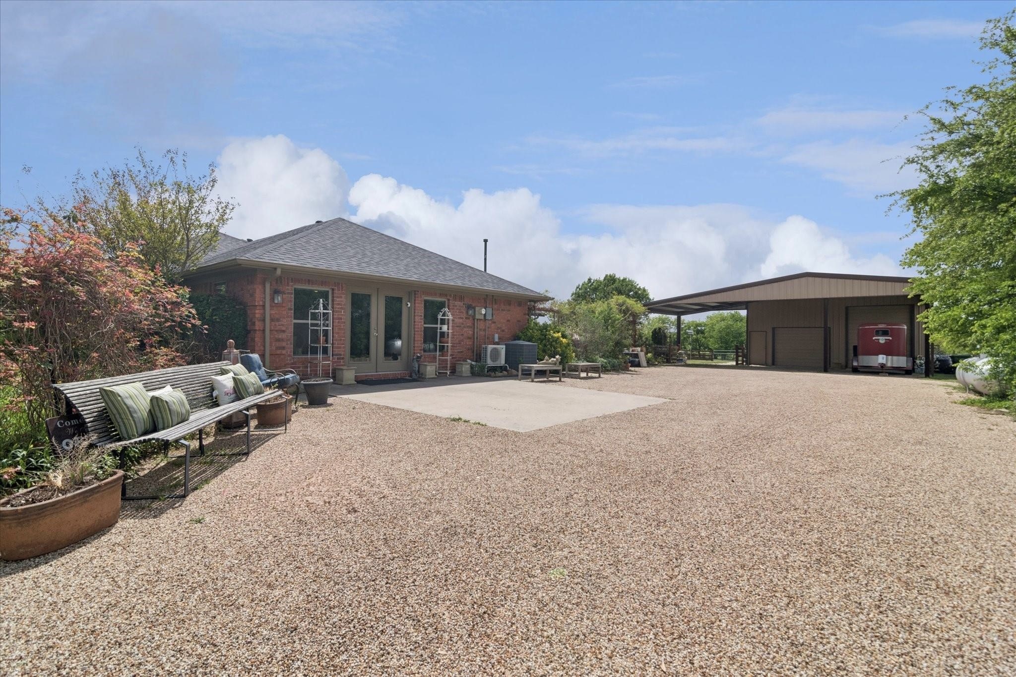 8463 Crestview Road Sanger TX 76266