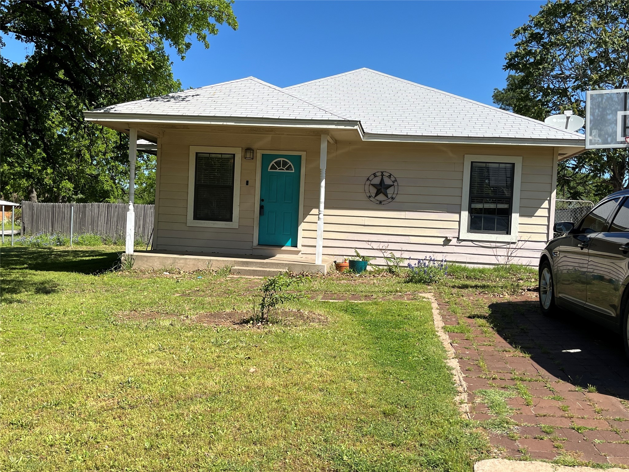 605 NE 9th Street Mineral Wells TX 76067
