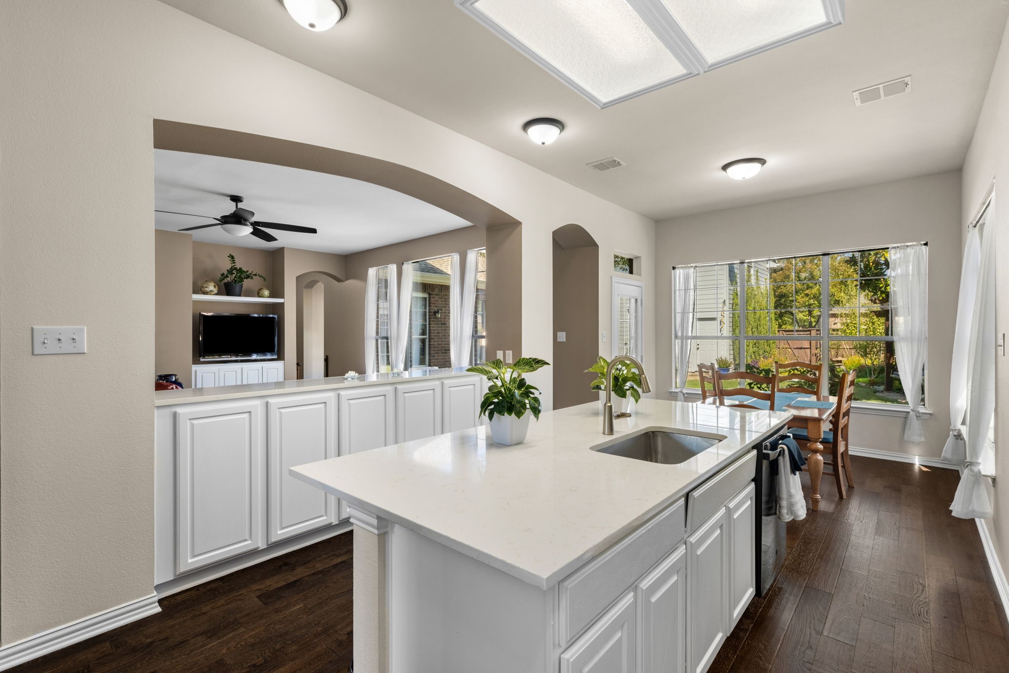 1715 Bluffview Lane Carrollton TX 75007