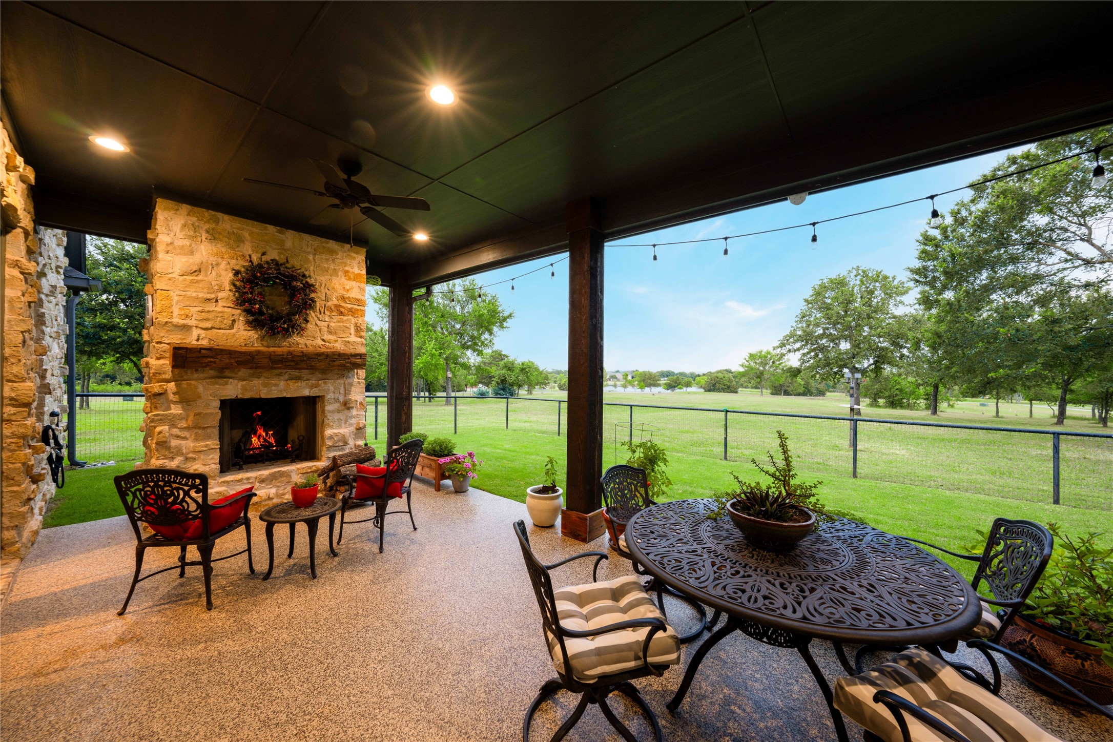 99 Lake Drive Tioga TX 76271