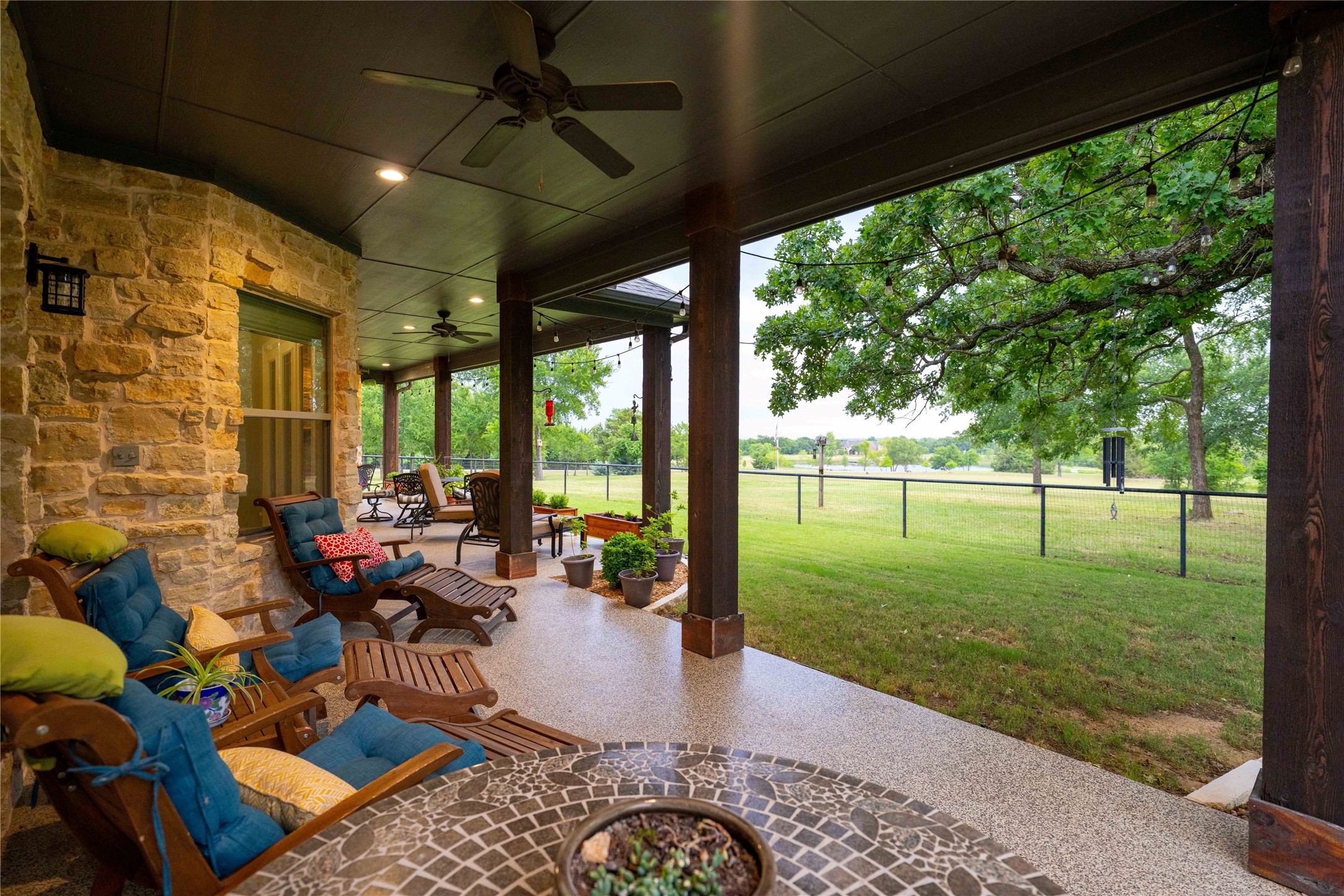 99 Lake Drive Tioga TX 76271