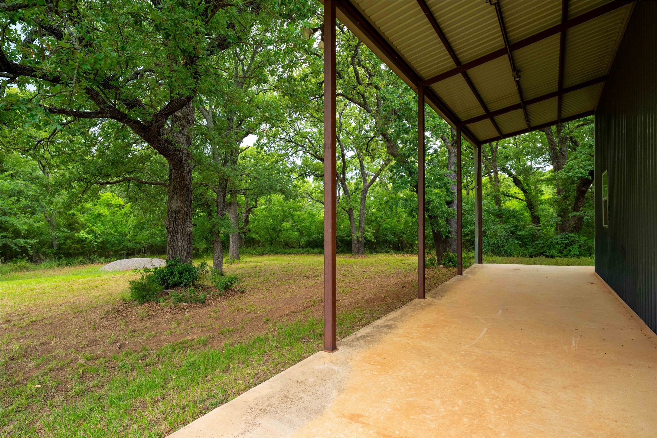 99 Lake Drive Tioga TX 76271