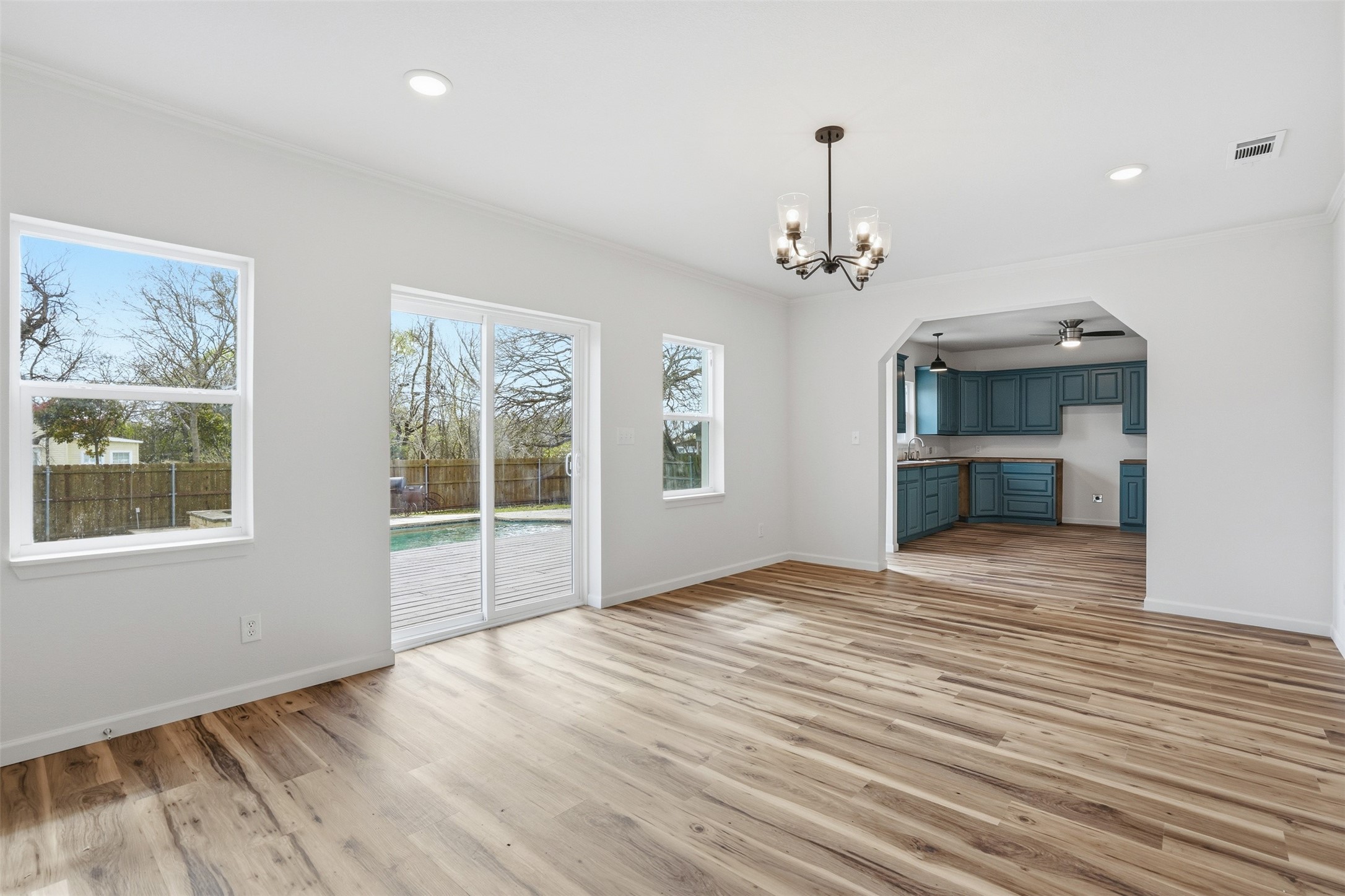 410 S Spears Street Alvarado TX 76009