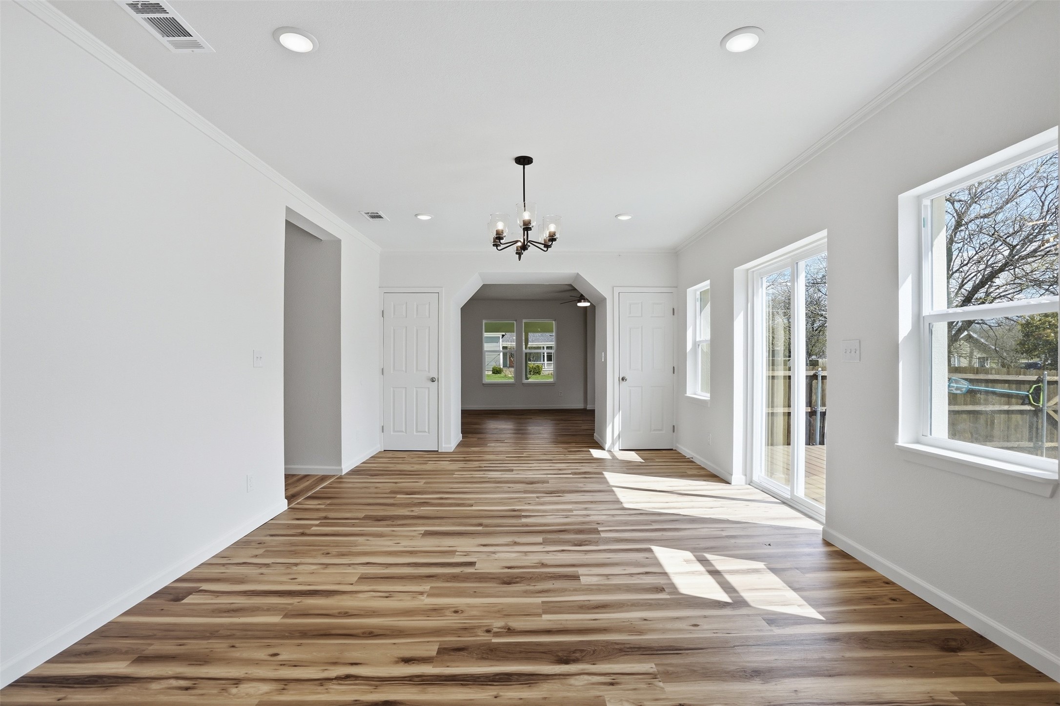 410 S Spears Street Alvarado TX 76009
