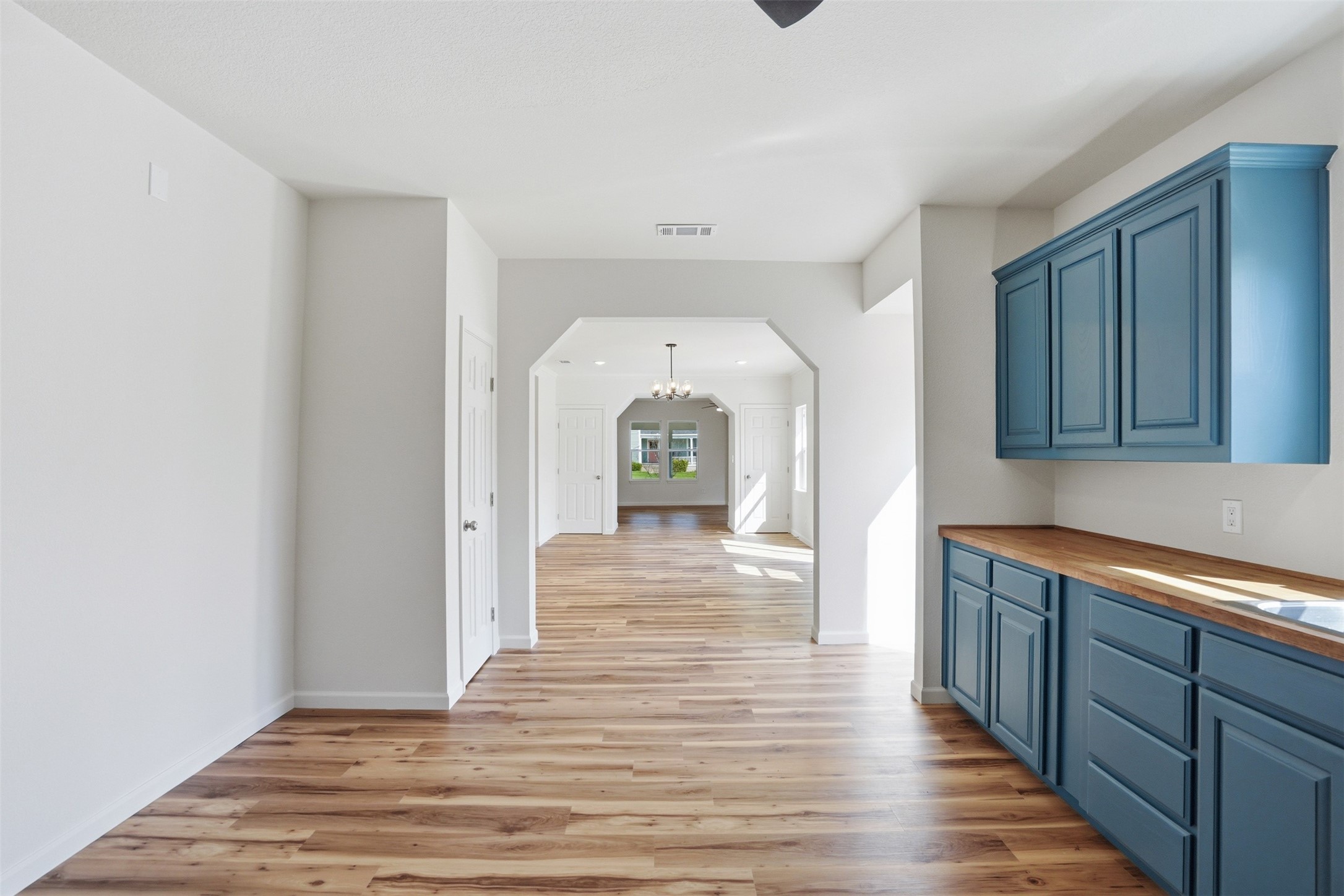 410 S Spears Street Alvarado TX 76009