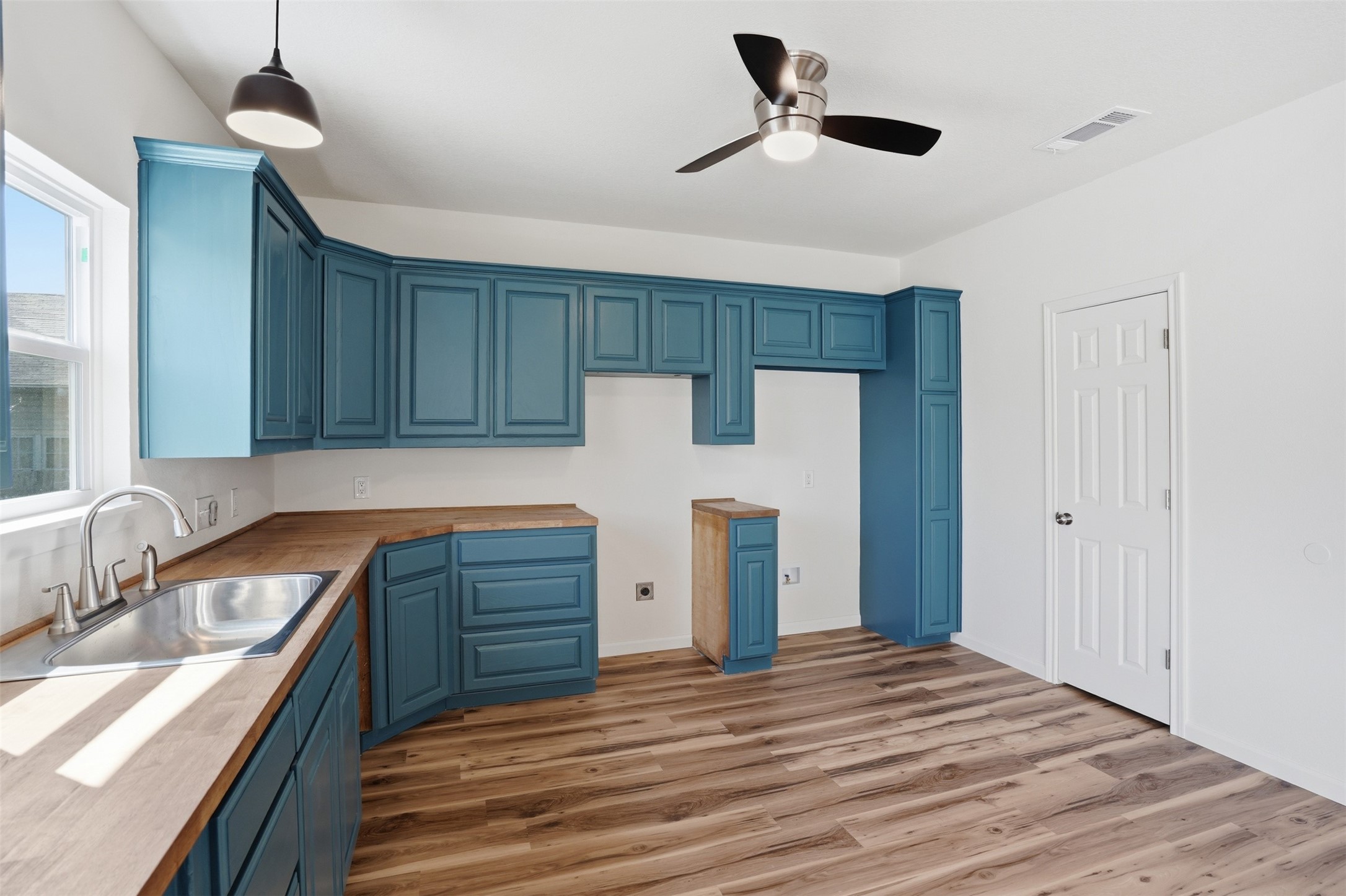410 S Spears Street Alvarado TX 76009