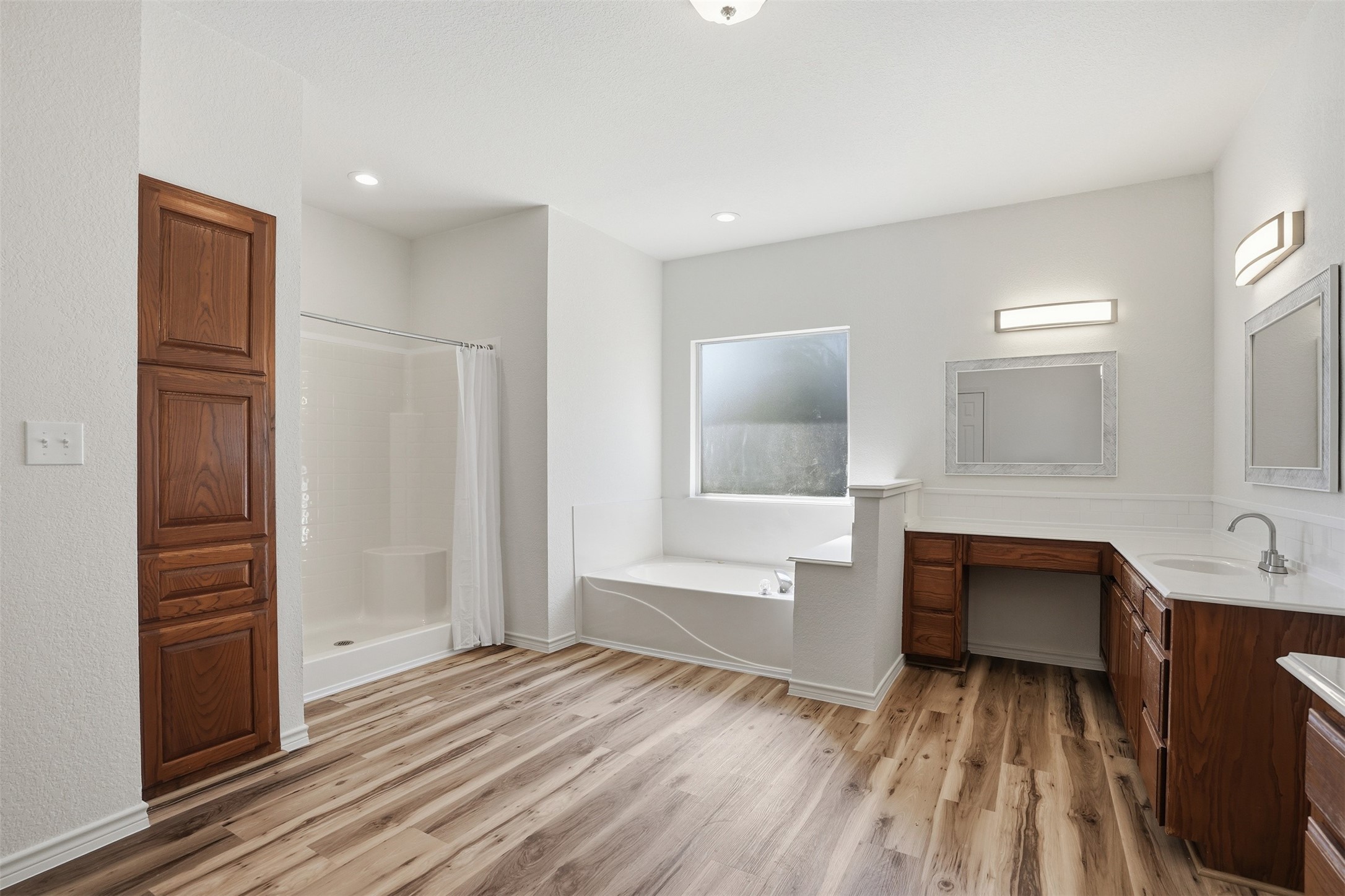 410 S Spears Street Alvarado TX 76009