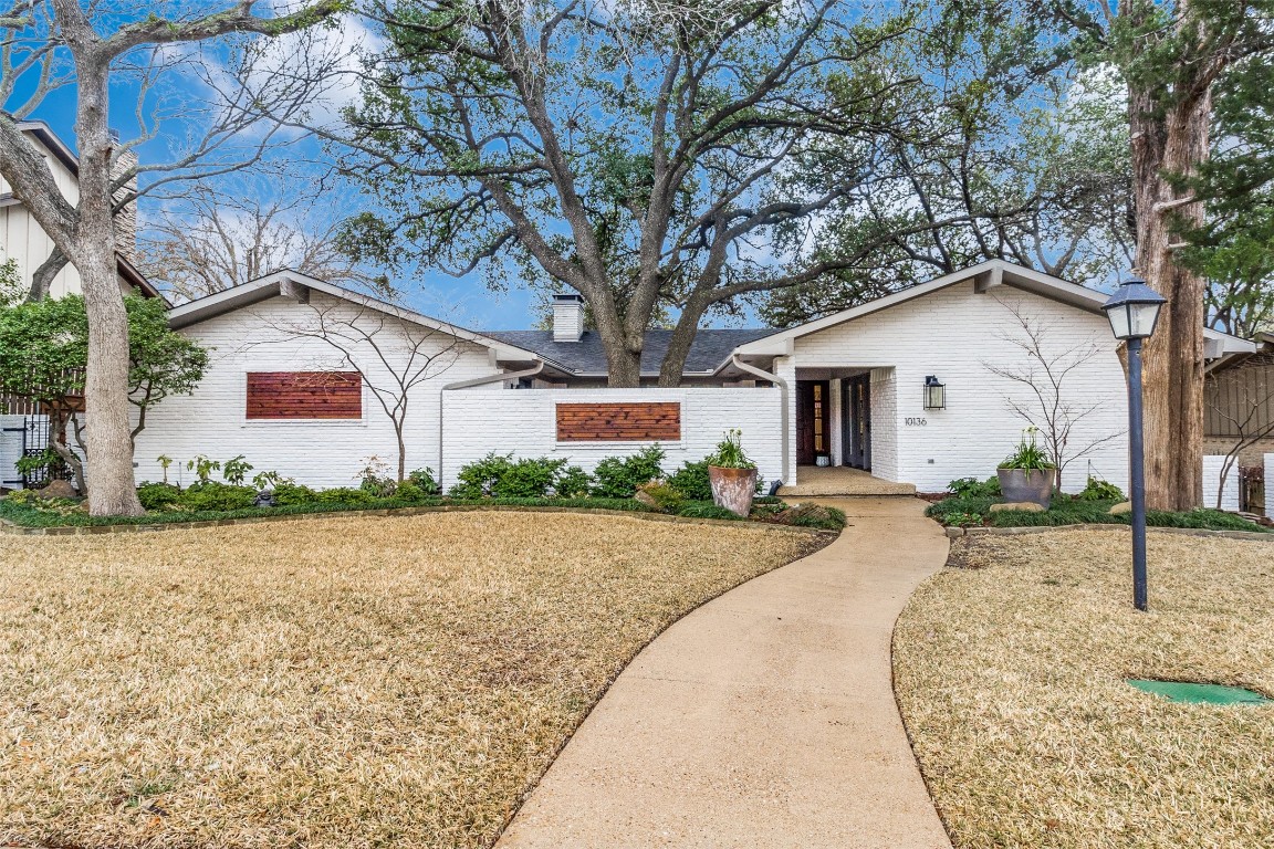 10136 Mapleridge Drive Dallas TX 75238
