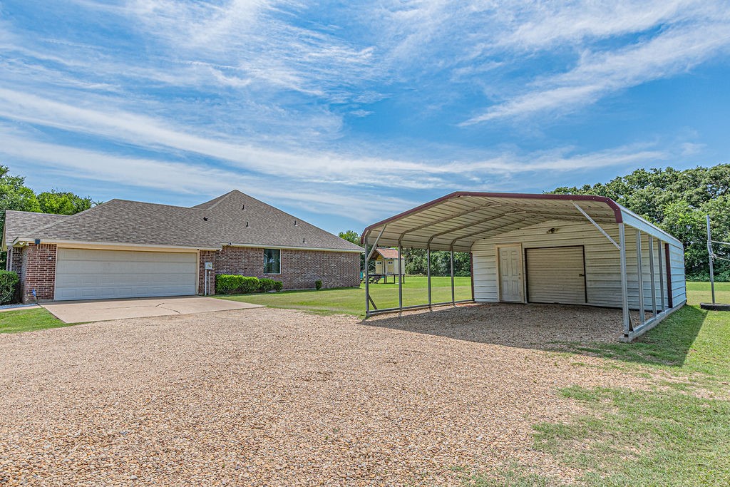 9789 S State Highway 34 Scurry TX 75158