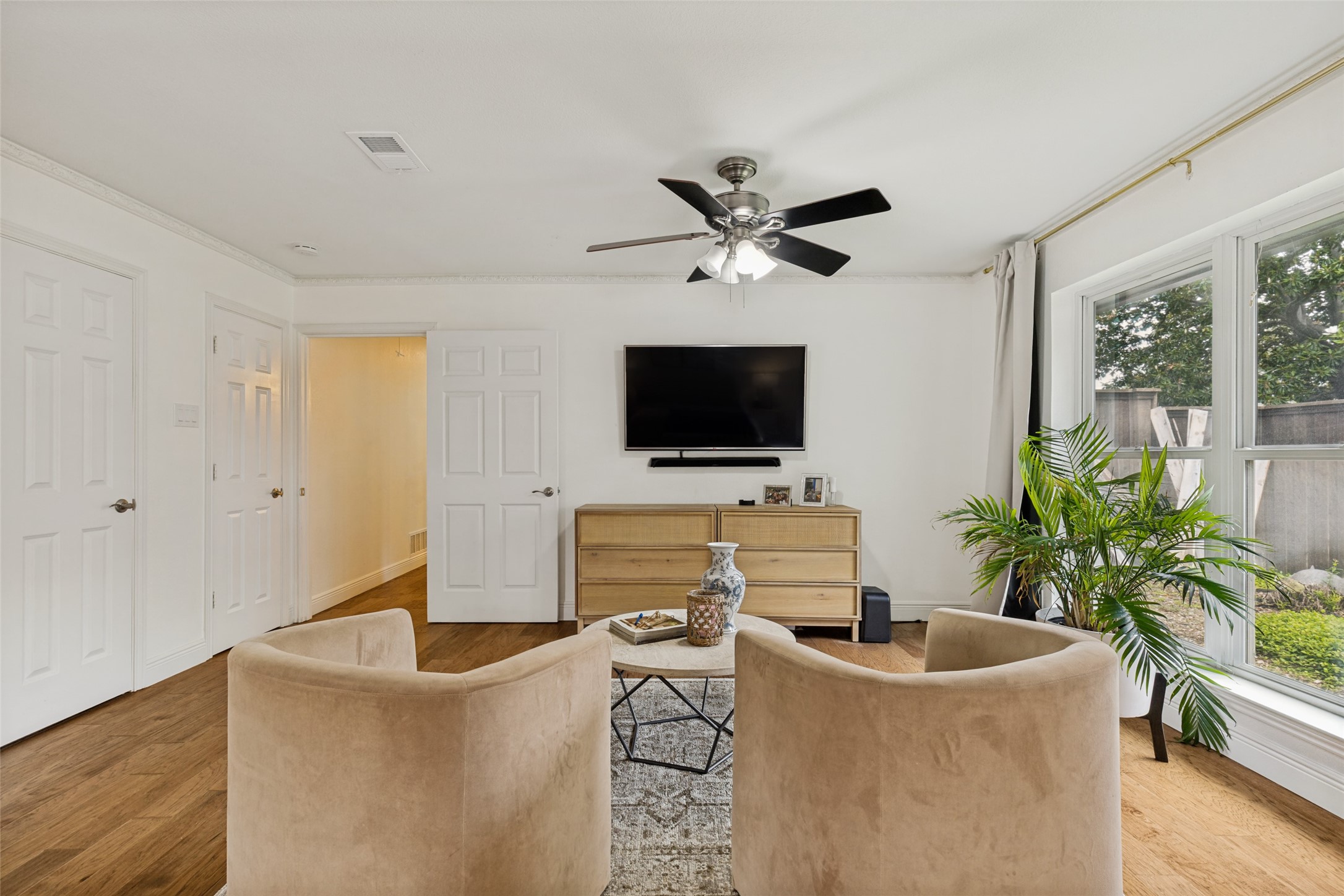 7105 Tophill Circle Dallas TX 75248