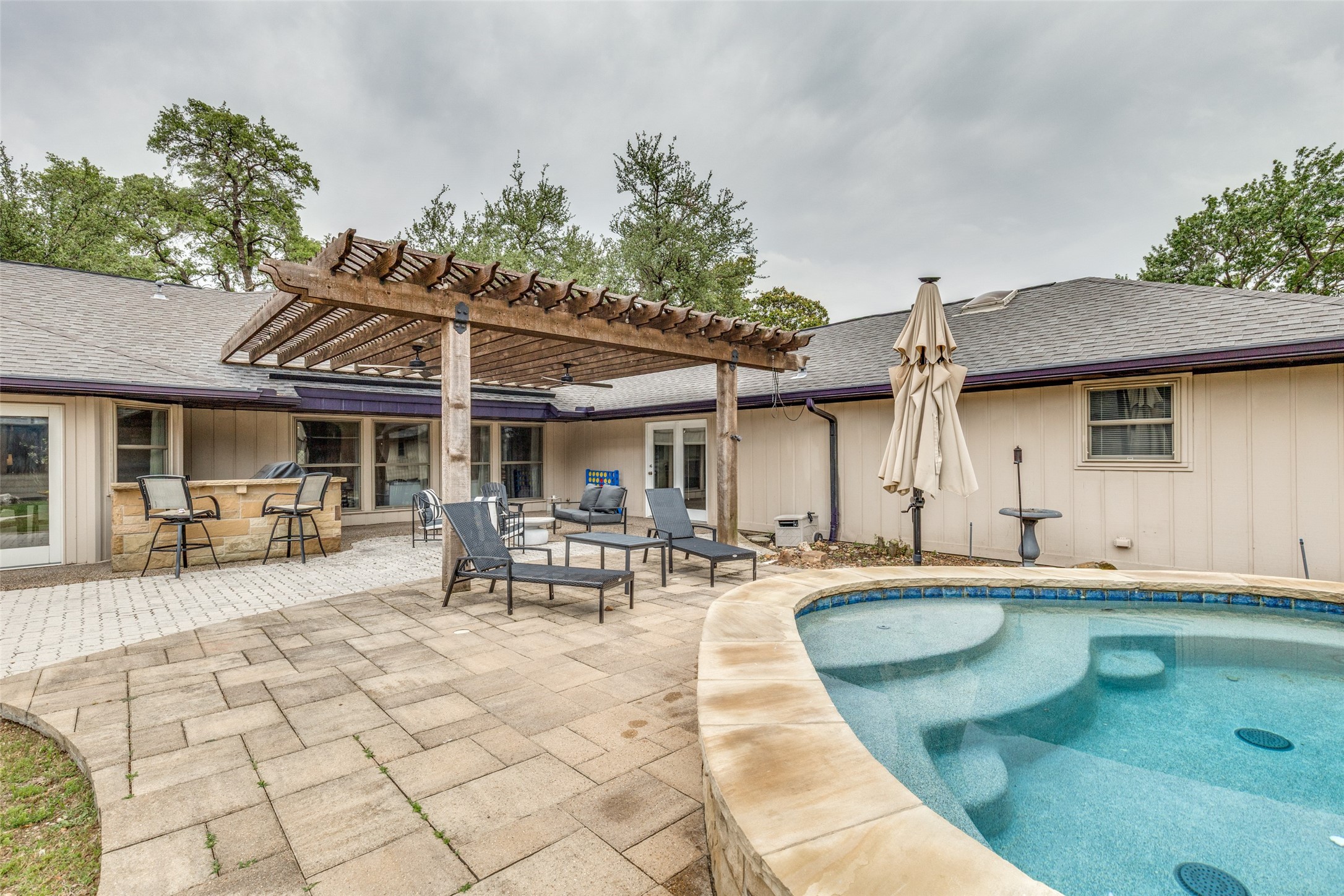 7105 Tophill Circle Dallas TX 75248