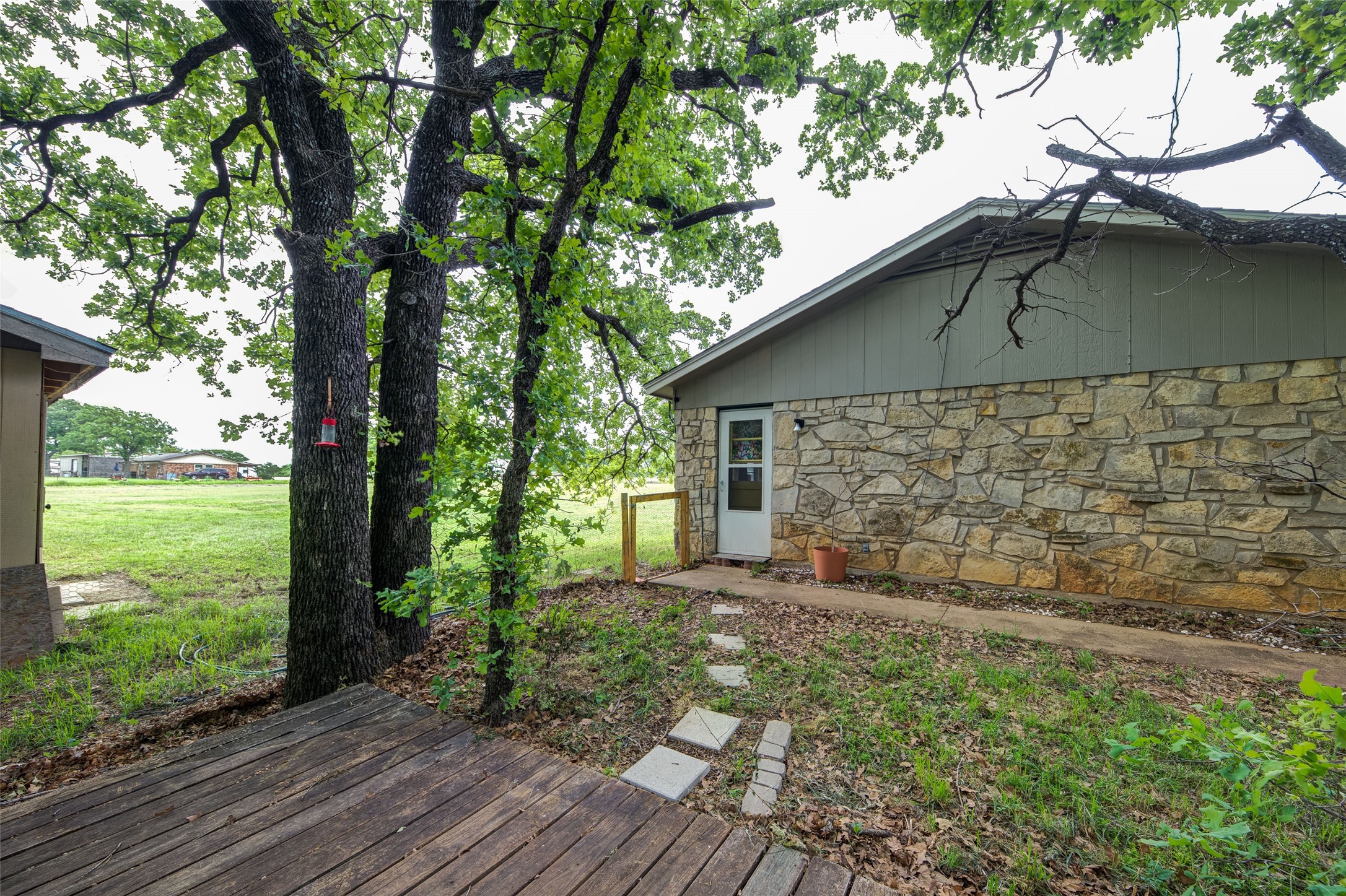 514 Gilliland Road Springtown TX 76082