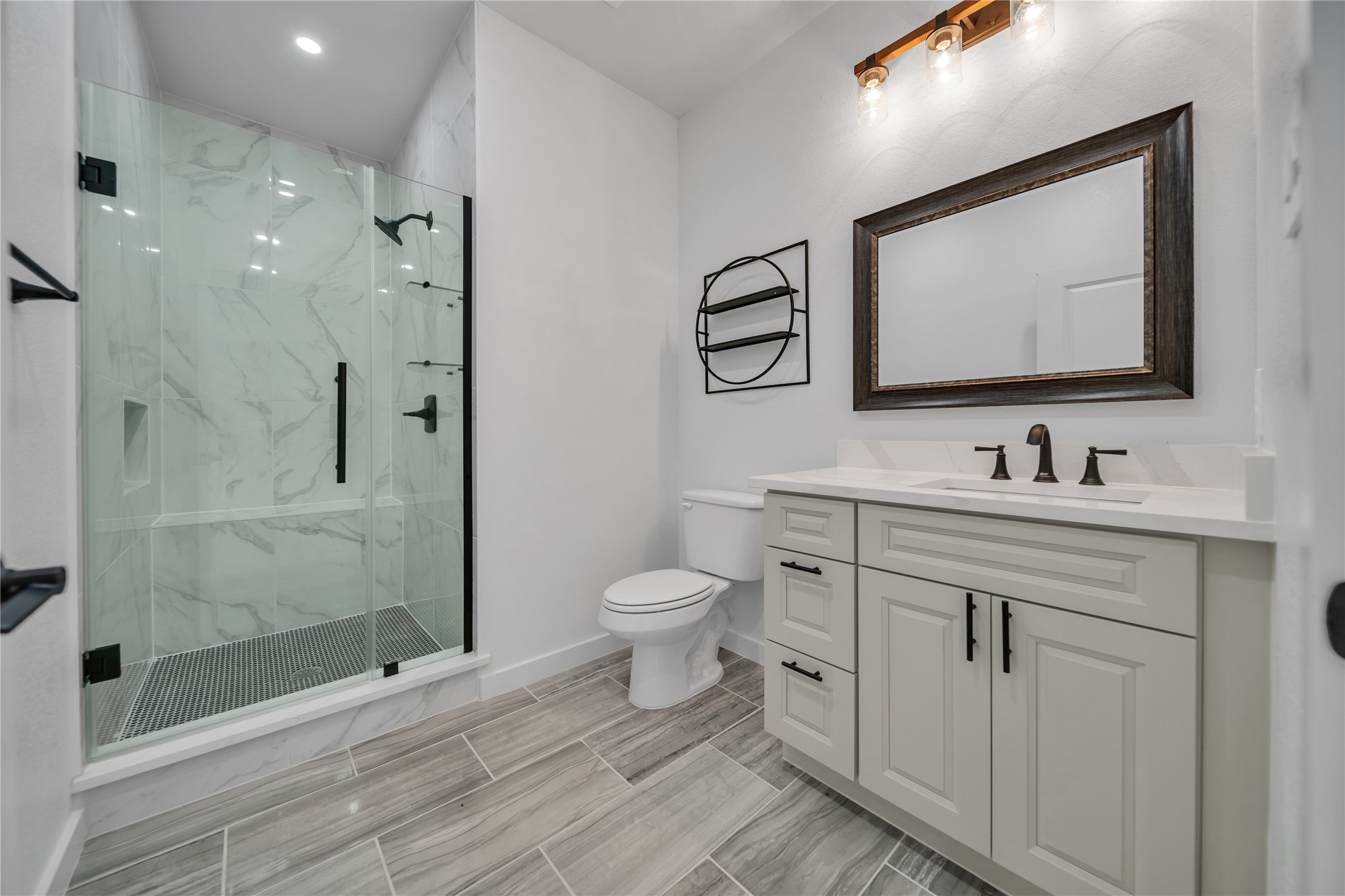 715 N Hamlett Street Athens TX 75751