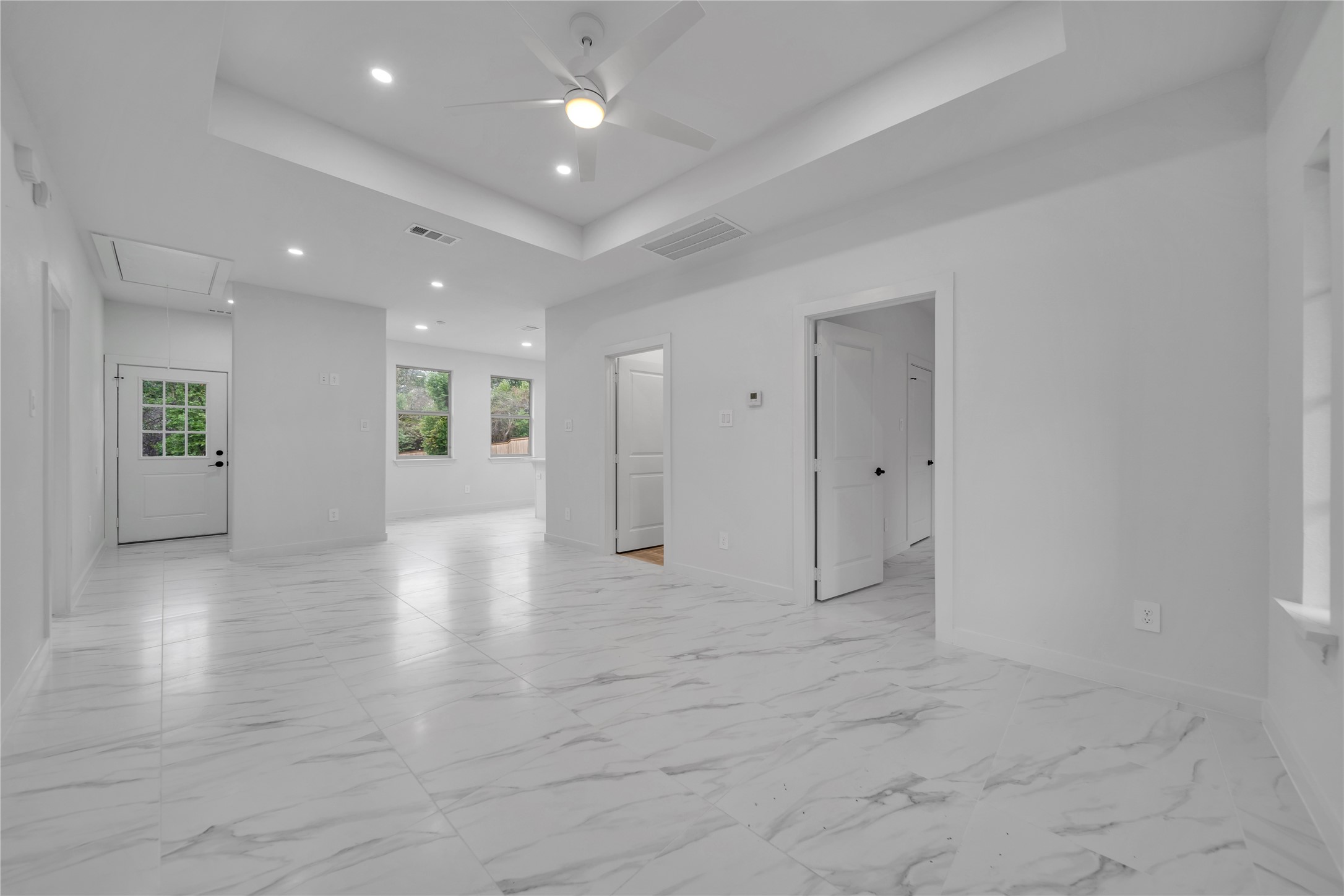 715 N Hamlett Street Athens TX 75751