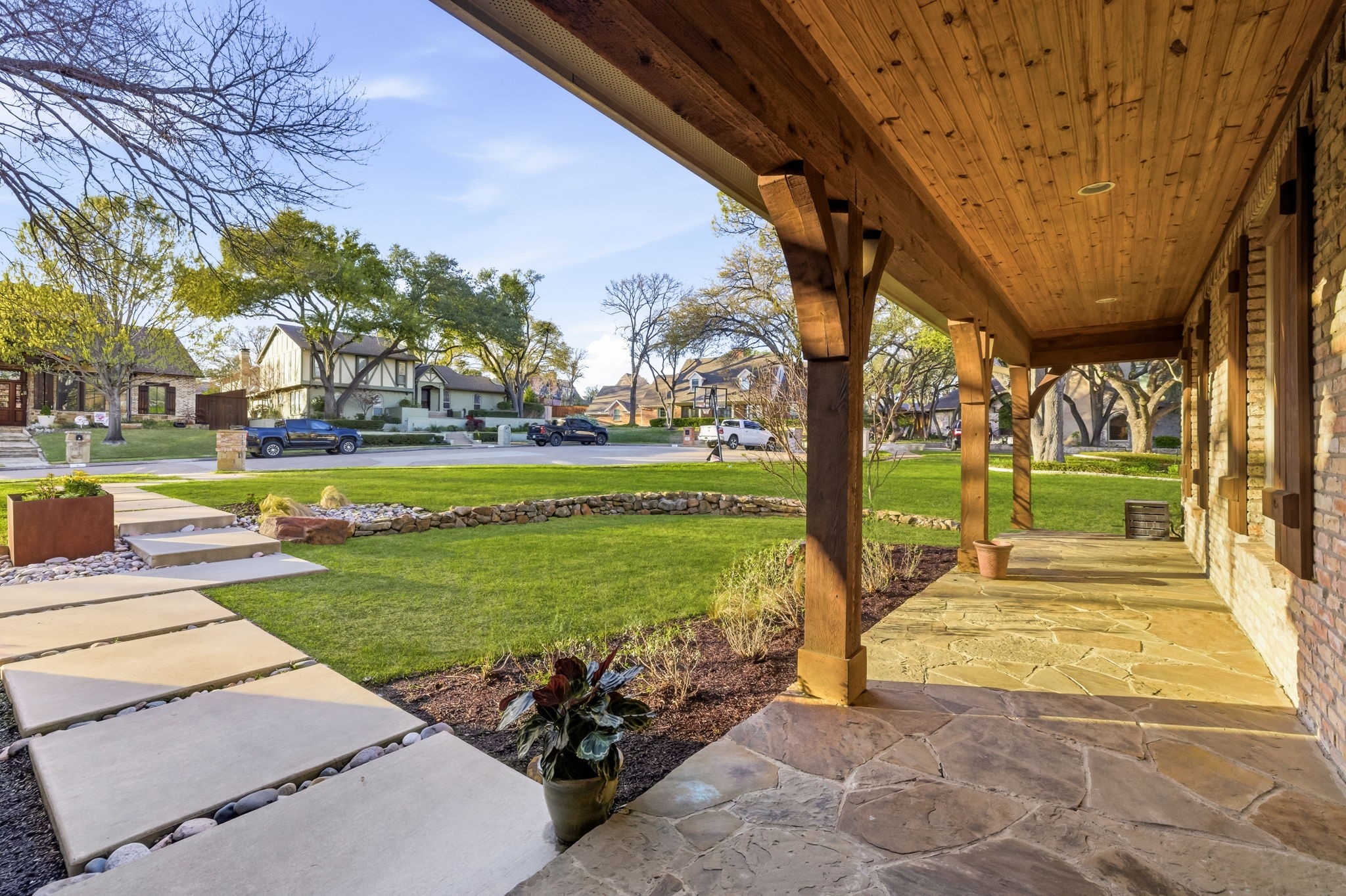 1 Roundrock Circle Richardson TX 75080