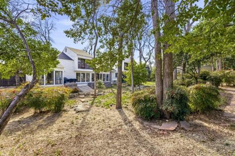 6815 Woodmark Court Dallas TX 75230