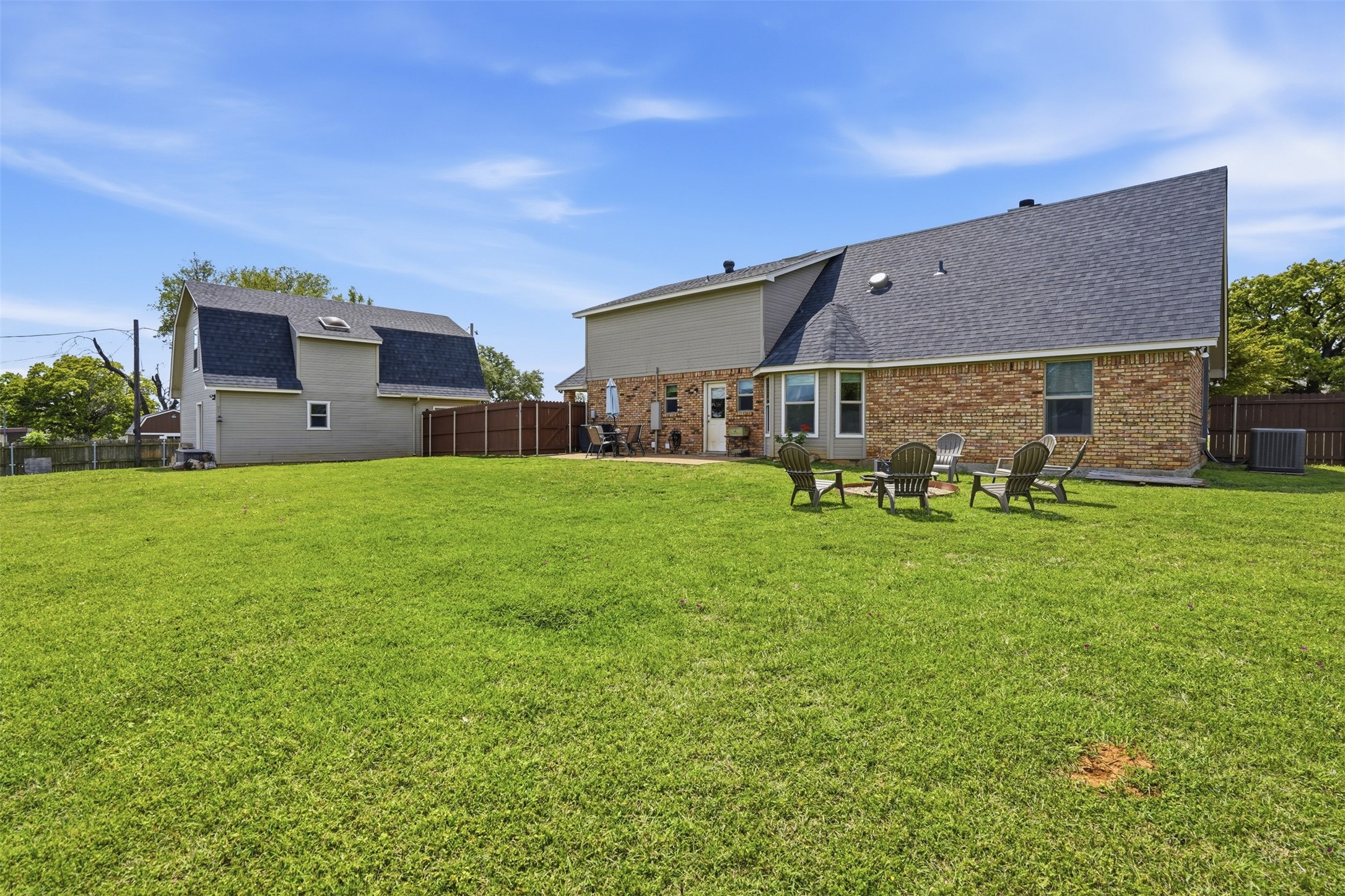 2726 Hill Lane Cleburne TX 76031
