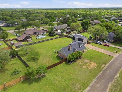 2726 Hill Lane Cleburne TX 76031