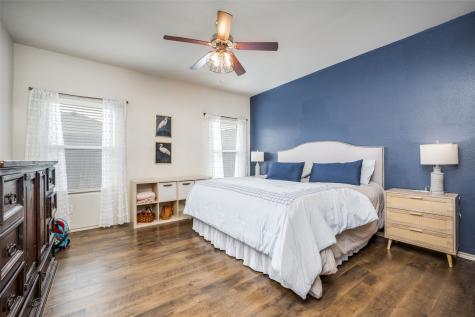 5100 Crystal Lake Avenue Krum TX 76249