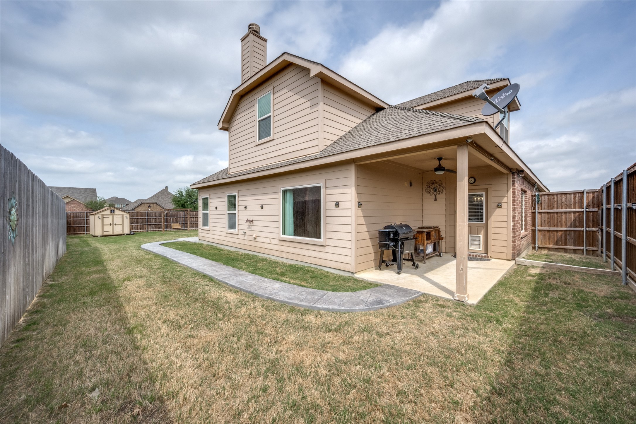 5100 Crystal Lake Avenue Krum TX 76249