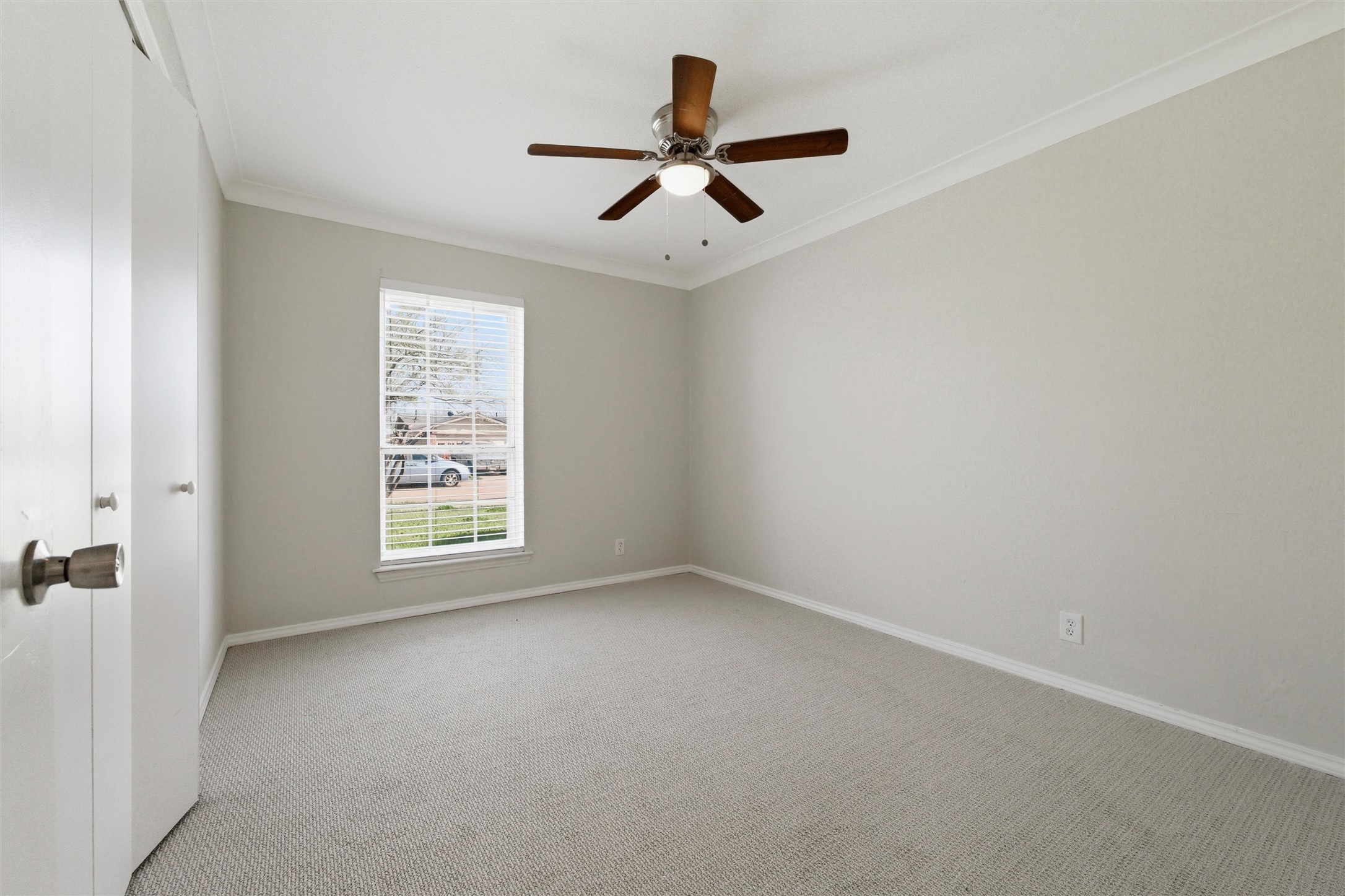 429 Blueberry Lane Grand Prairie TX 75052