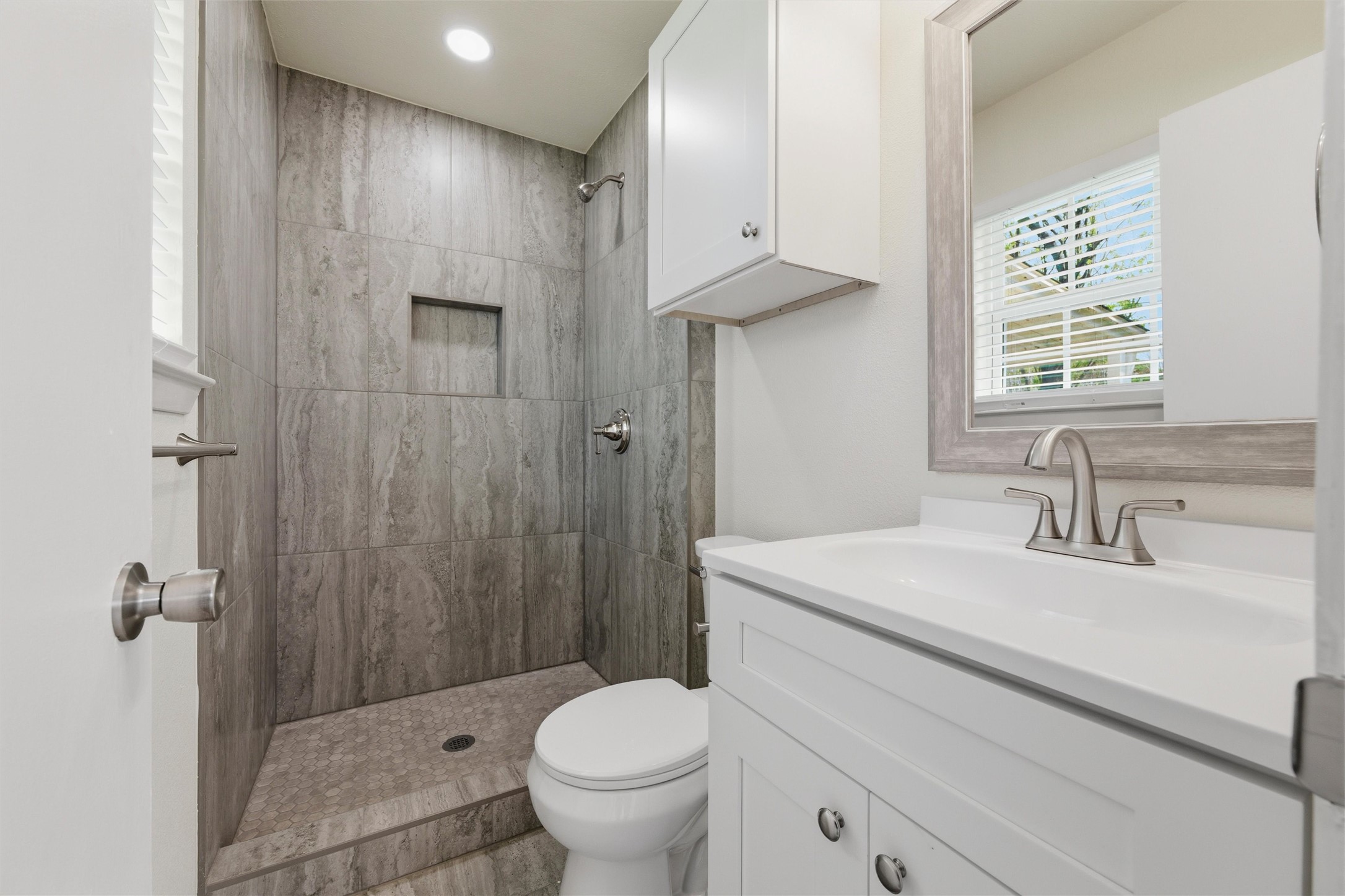 429 Blueberry Lane Grand Prairie TX 75052