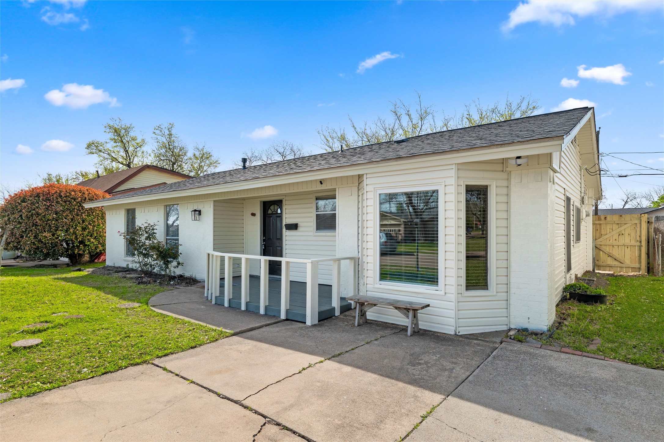 429 Blueberry Lane Grand Prairie TX 75052