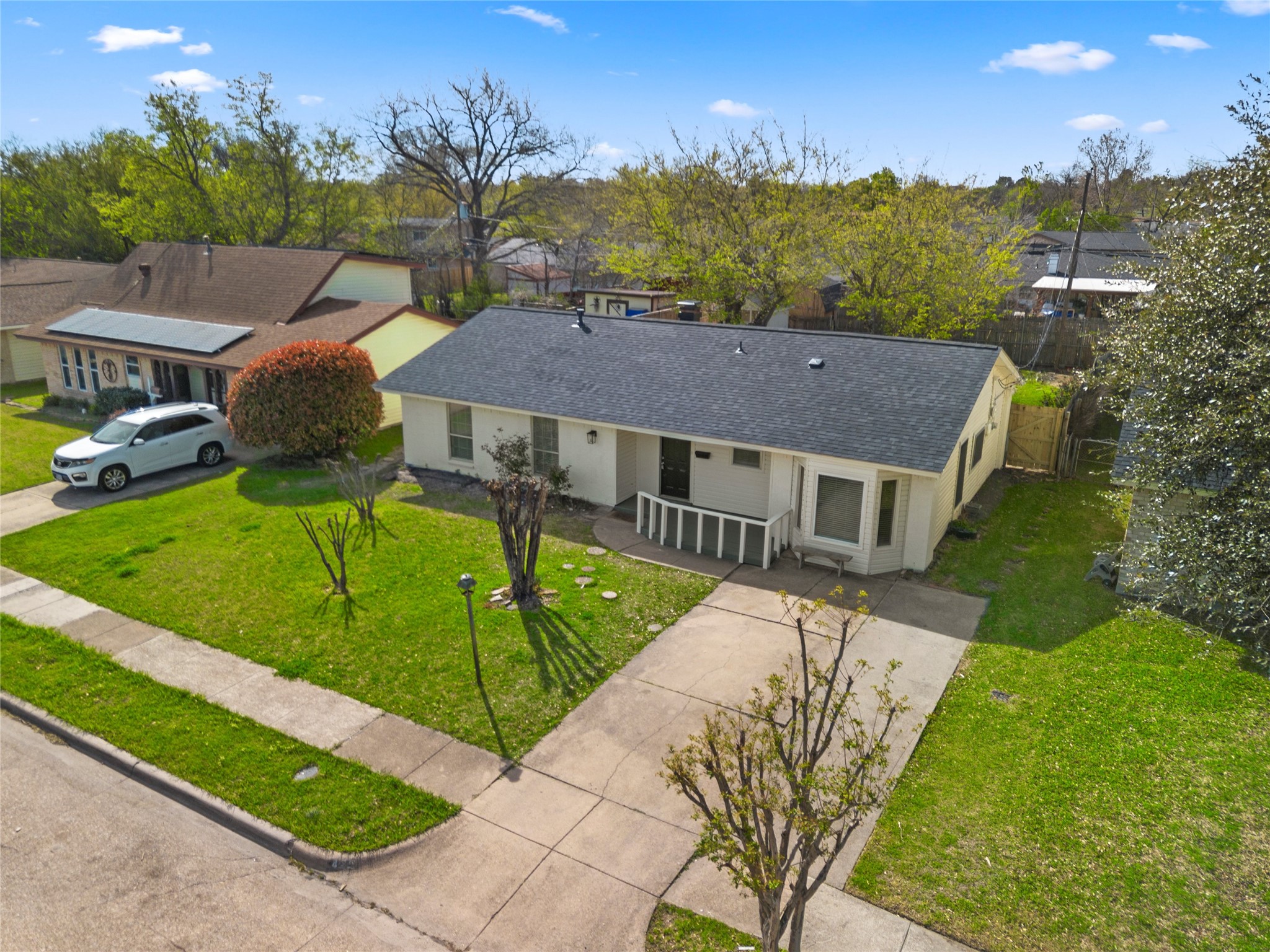 429 Blueberry Lane Grand Prairie TX 75052