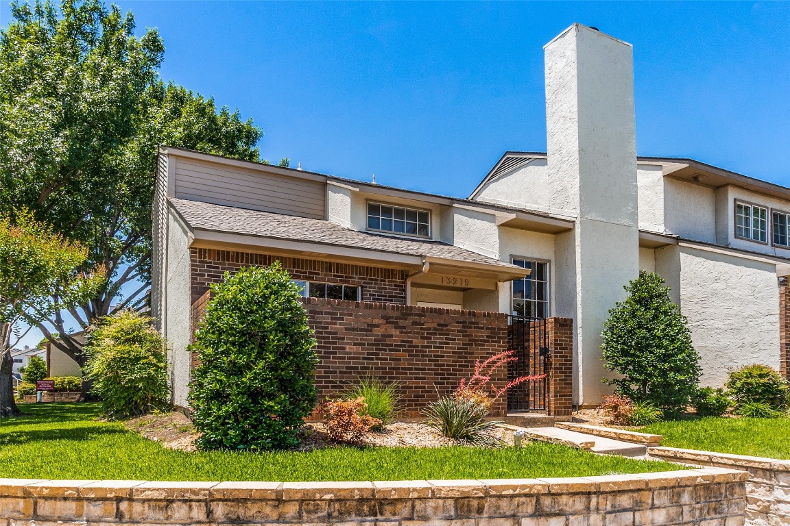 13219 Woodbend Lane Dallas TX 75243