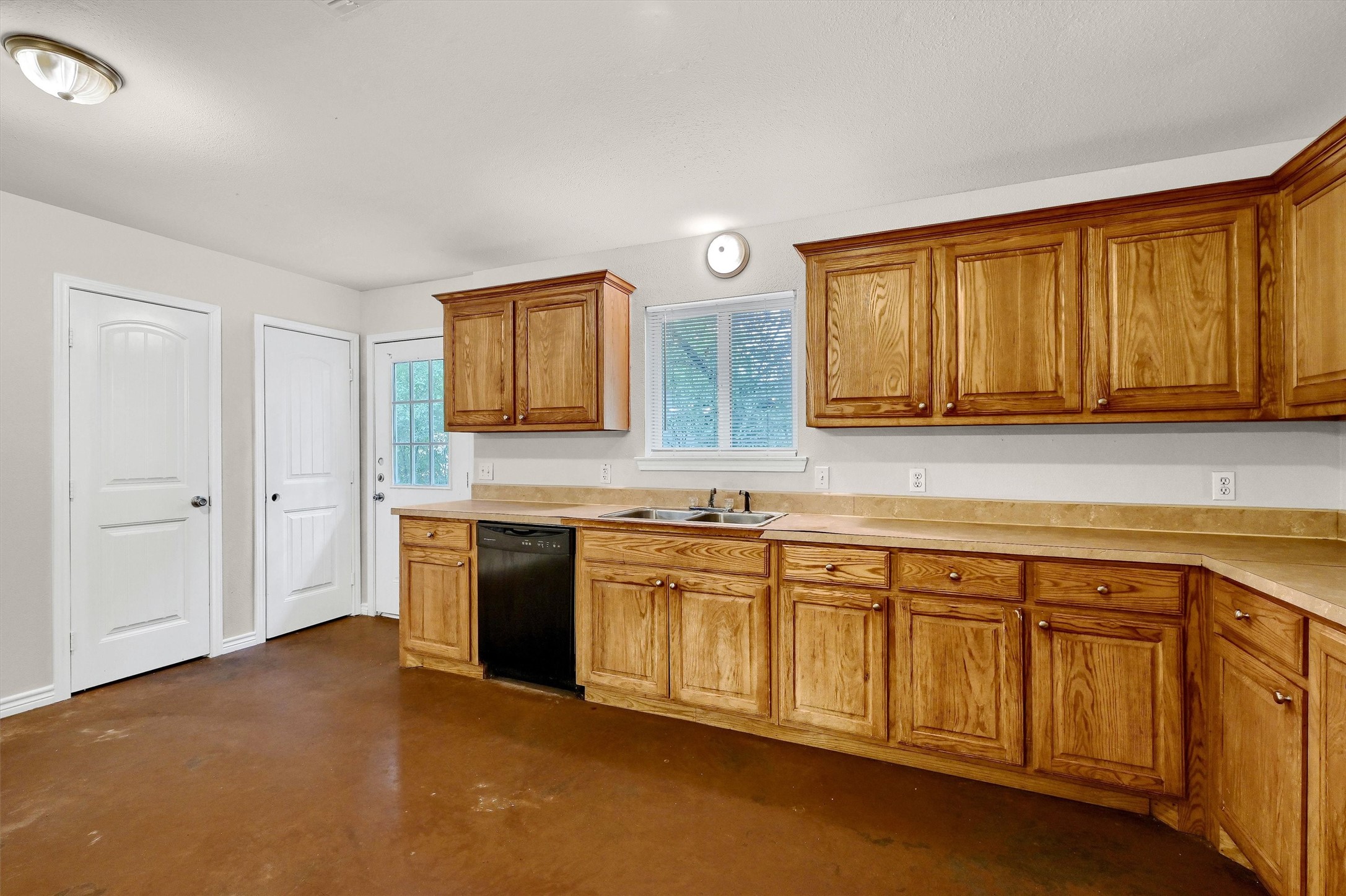 1026 E Chaffin Street Sherman TX 75090