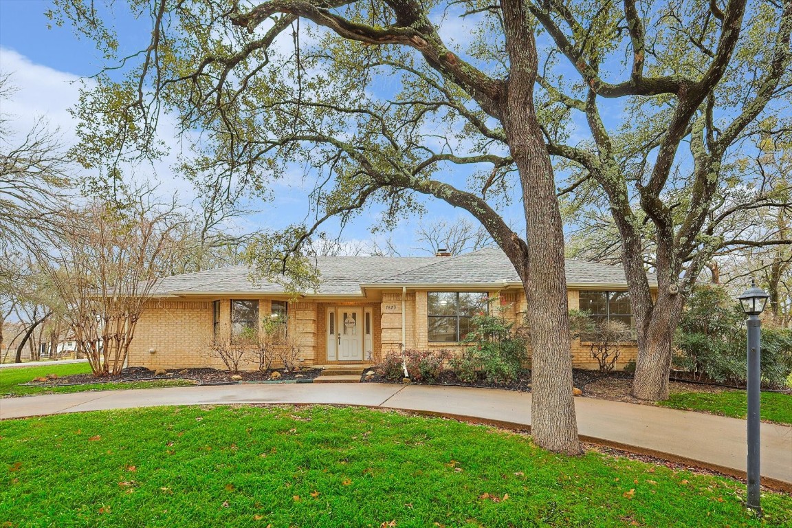 7823 Ravenswood Road Granbury TX 76049
