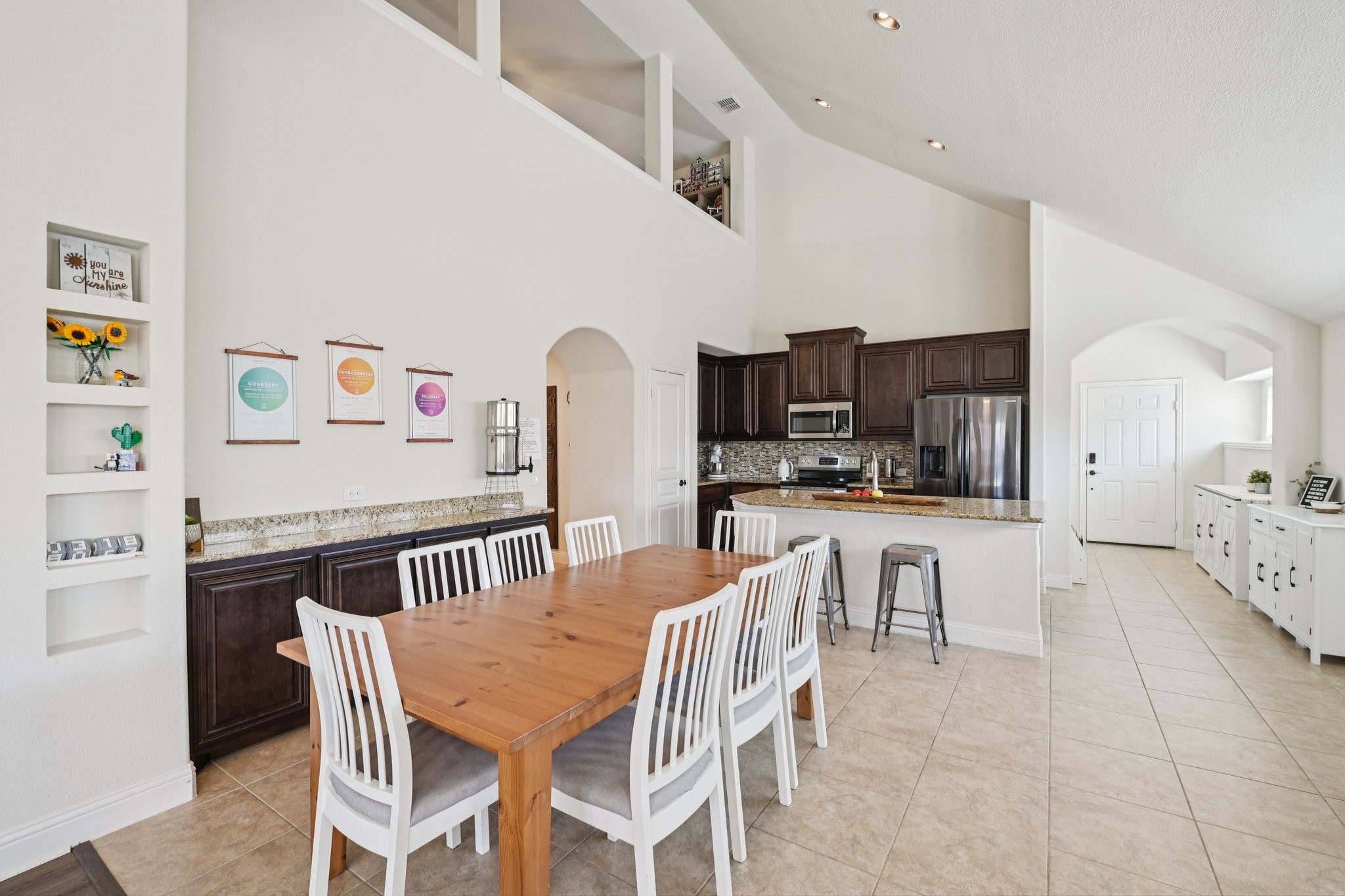 1811 Sunflower Drive Glenn Heights TX 75154