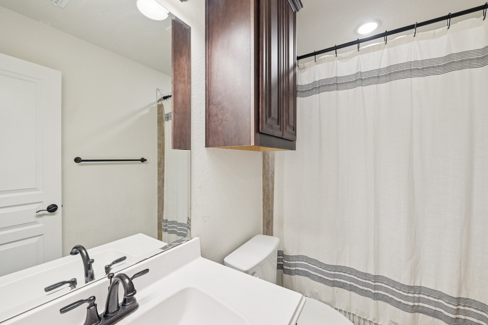 1811 Sunflower Drive Glenn Heights TX 75154