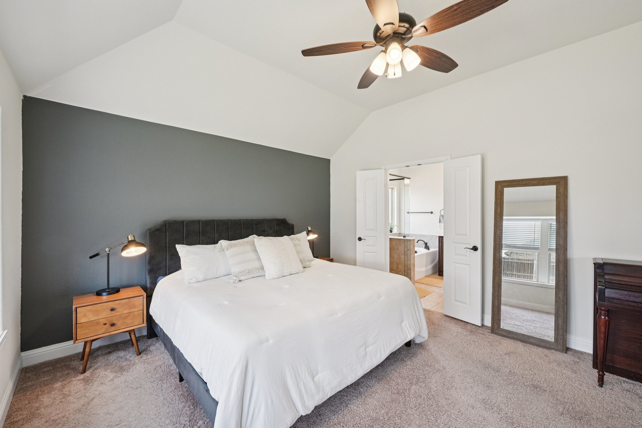 1811 Sunflower Drive Glenn Heights TX 75154