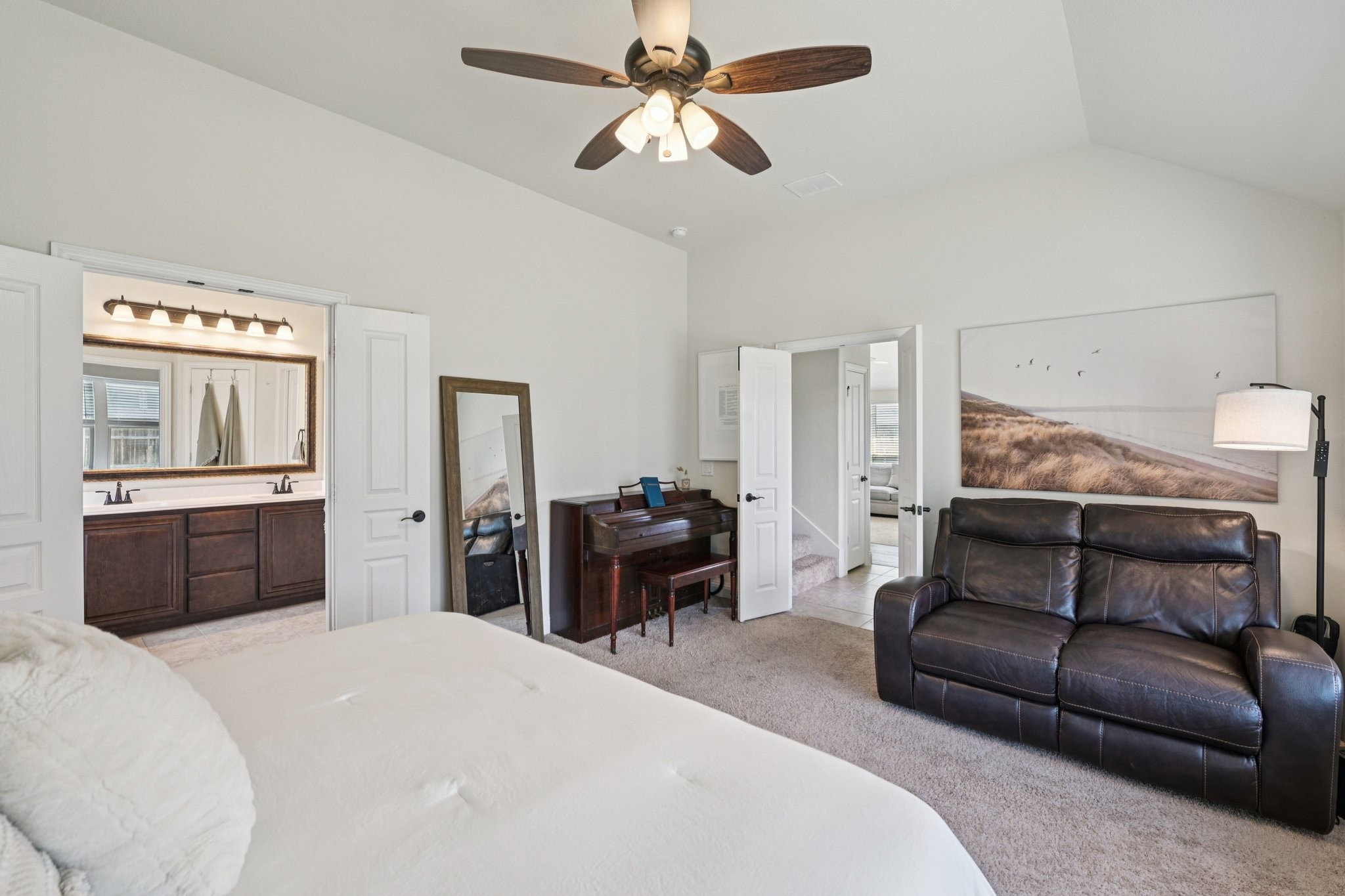 1811 Sunflower Drive Glenn Heights TX 75154