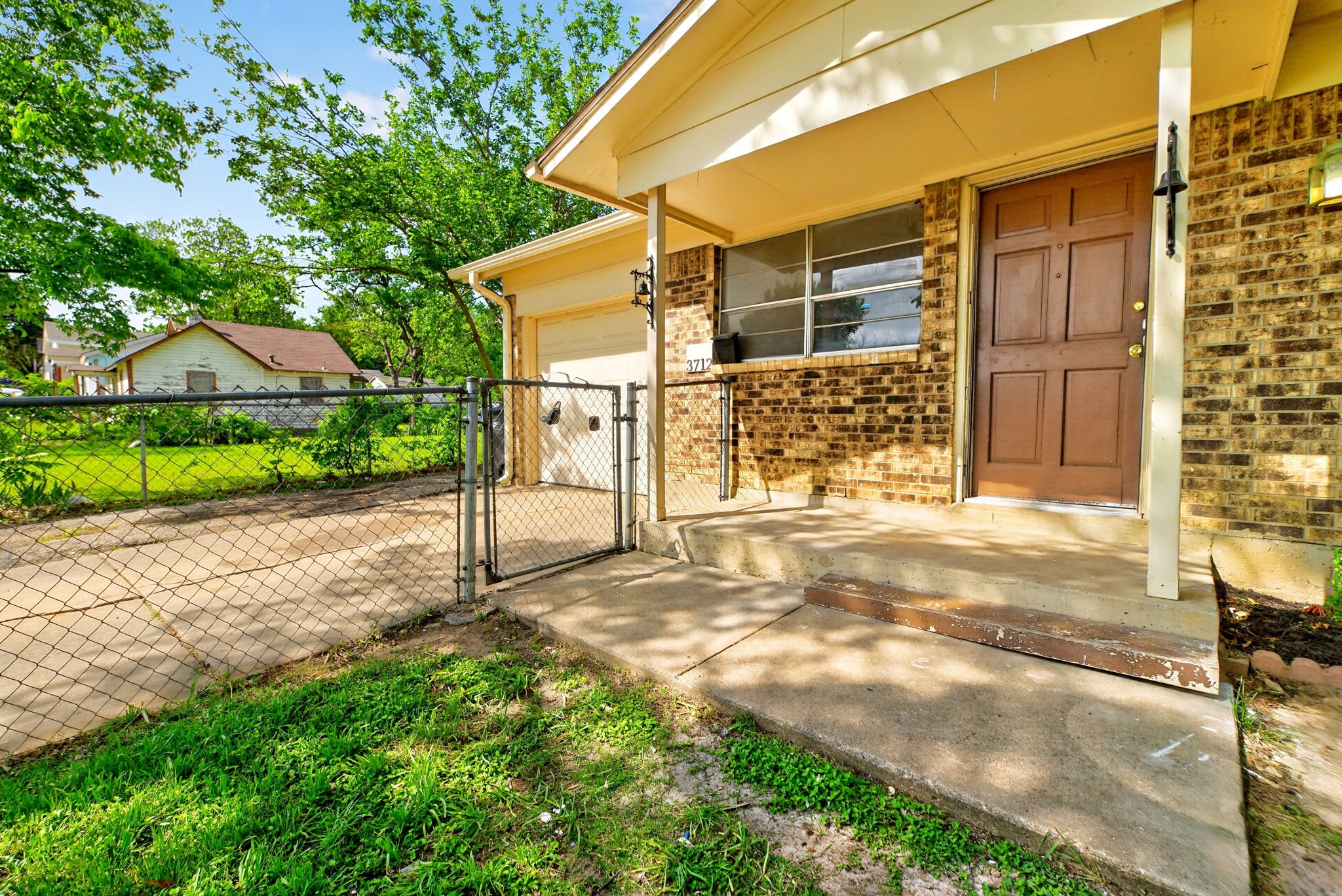 3712 Saint Louis Avenue Fort Worth TX 76110