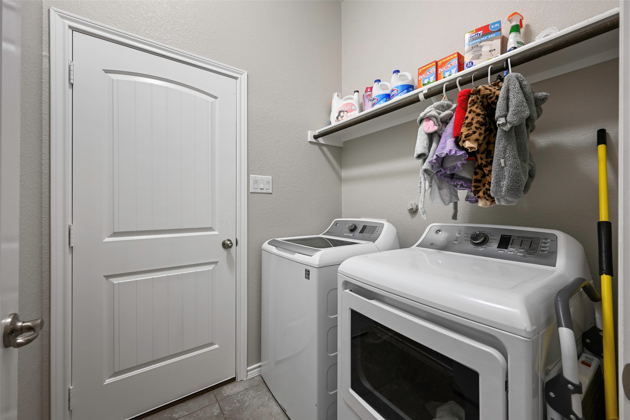 1108 Daventry Drive Glenn Heights TX 75154