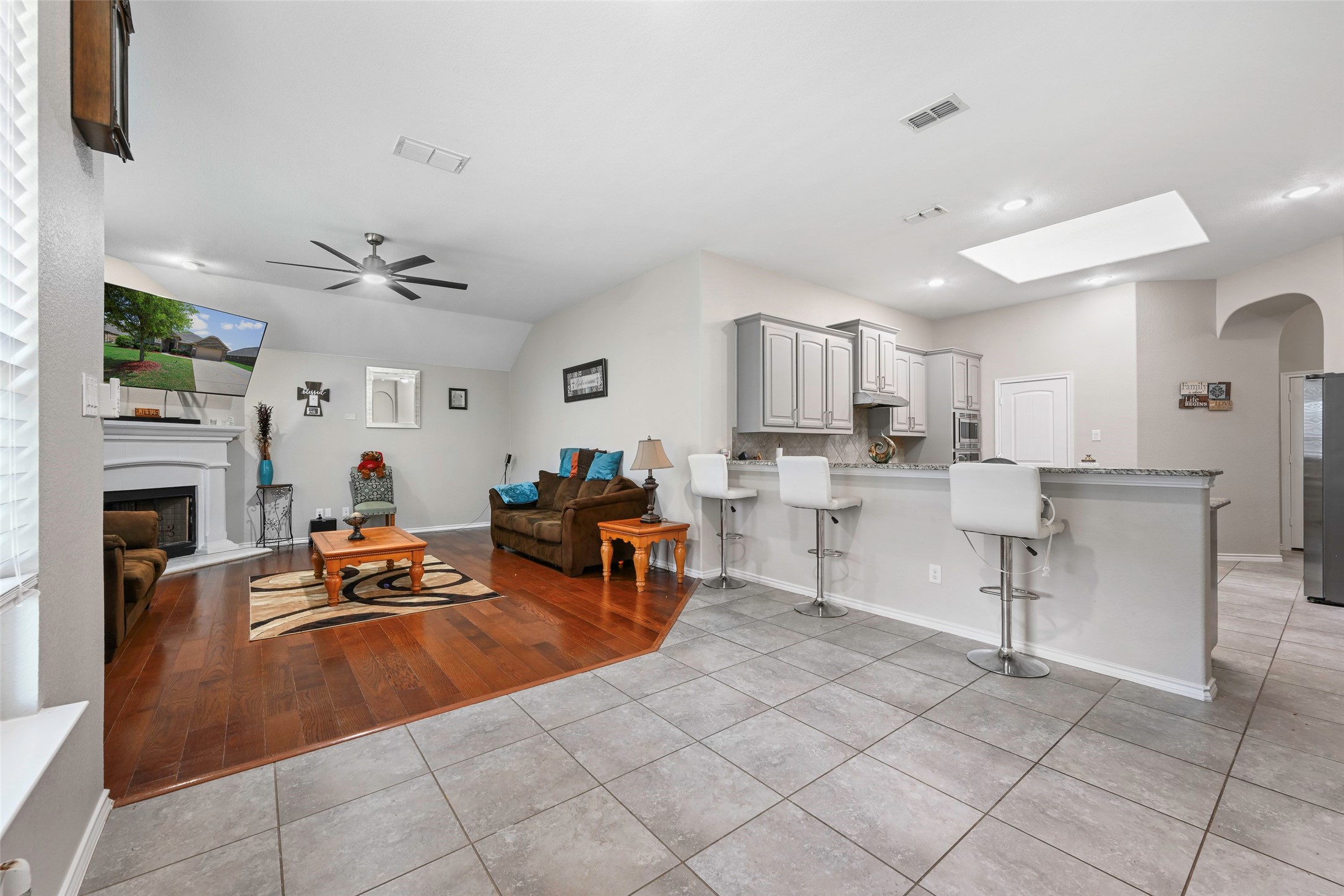 1108 Daventry Drive Glenn Heights TX 75154
